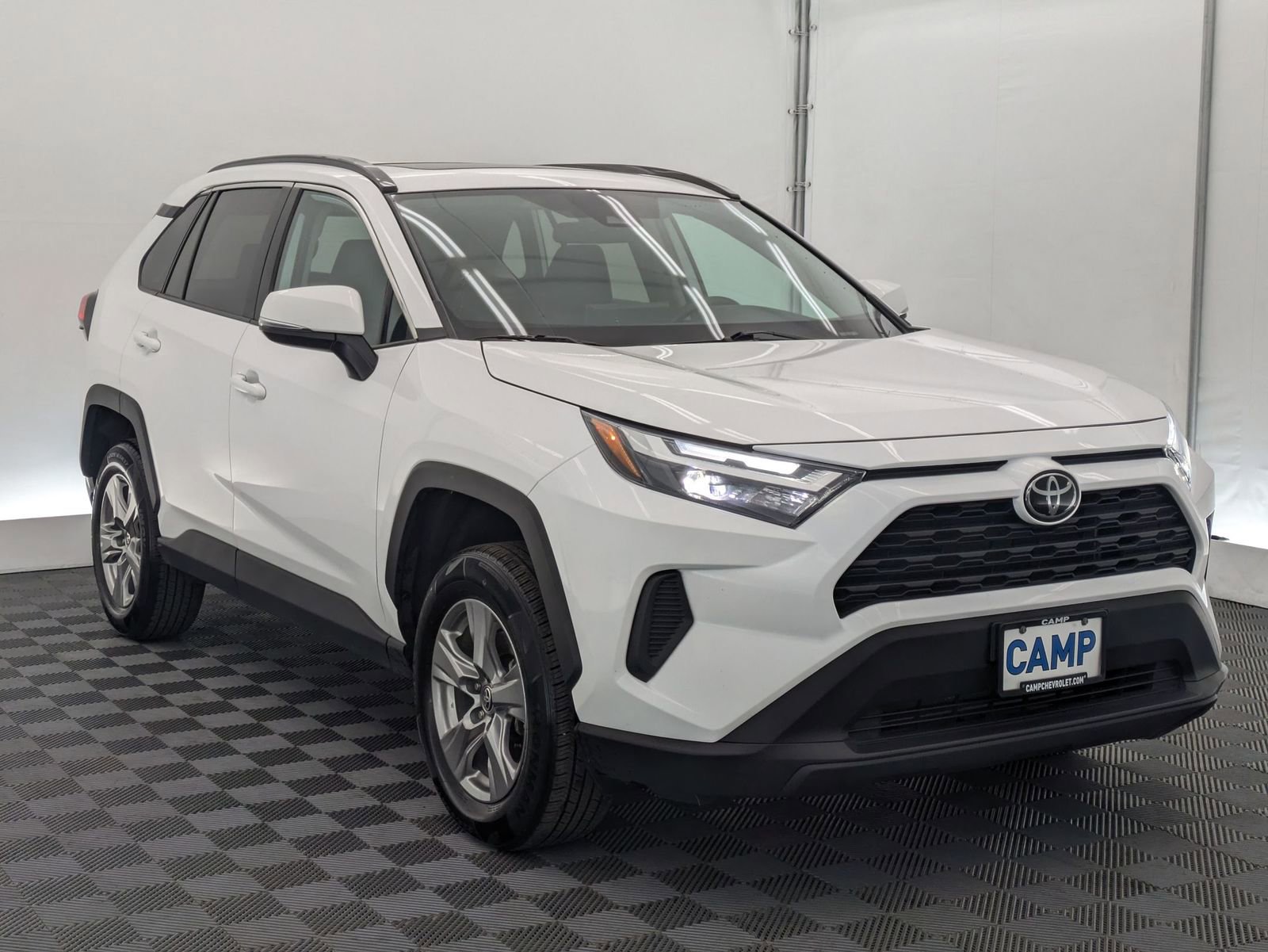 Thumbnail: 2024 Toyota RAV4 - 8