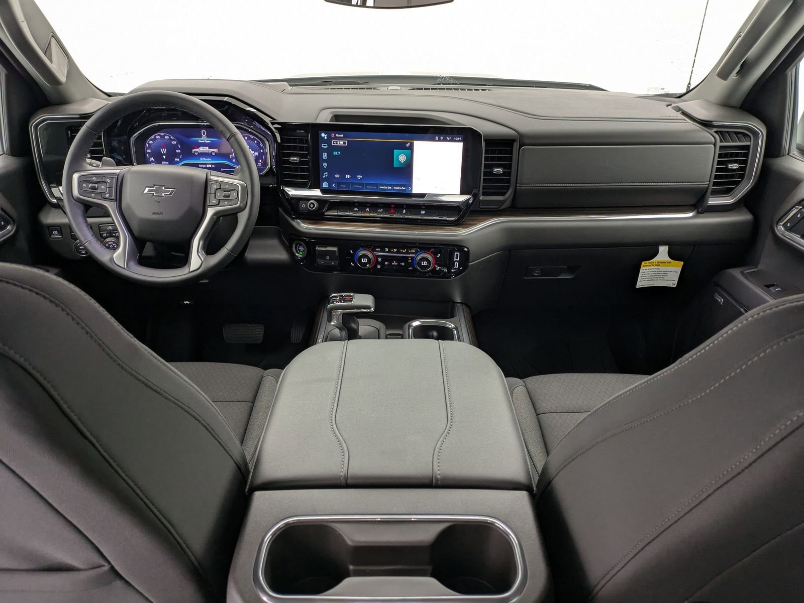 Thumbnail: 2025 Chevrolet Silverado 1500 - 18