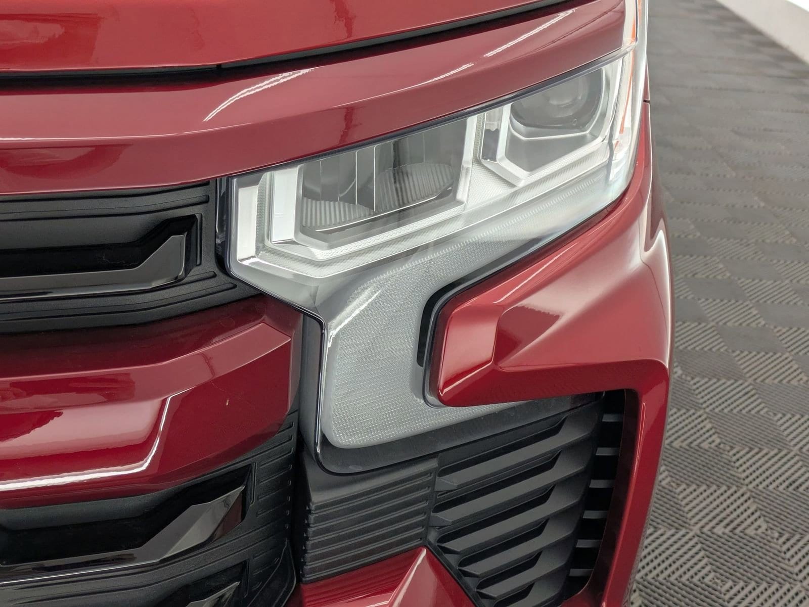 Thumbnail: 2026 Chevrolet Silverado 1500 - 10