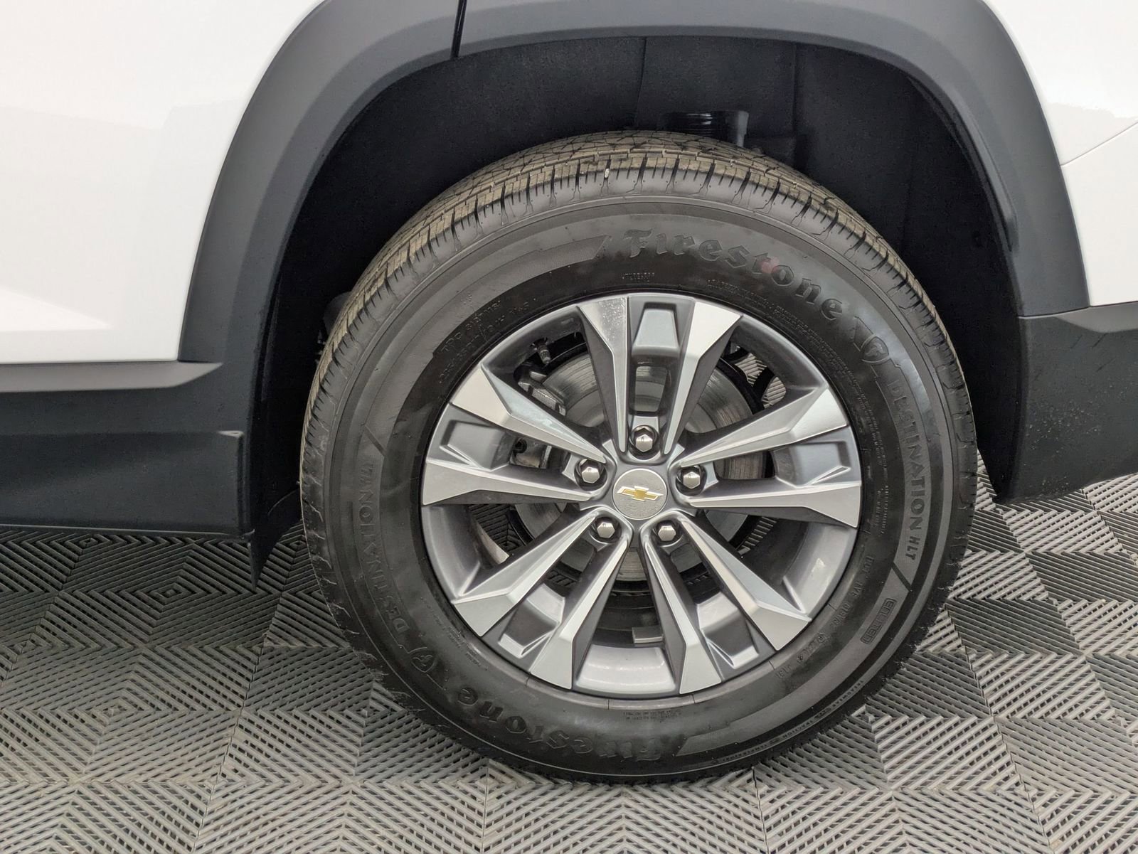 Thumbnail: 2026 Chevrolet Equinox - 13