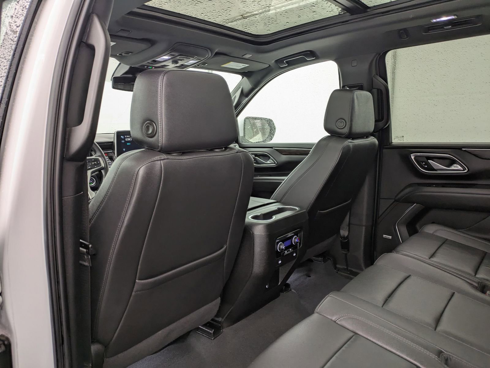 Thumbnail: 2024 Chevrolet Suburban - 19
