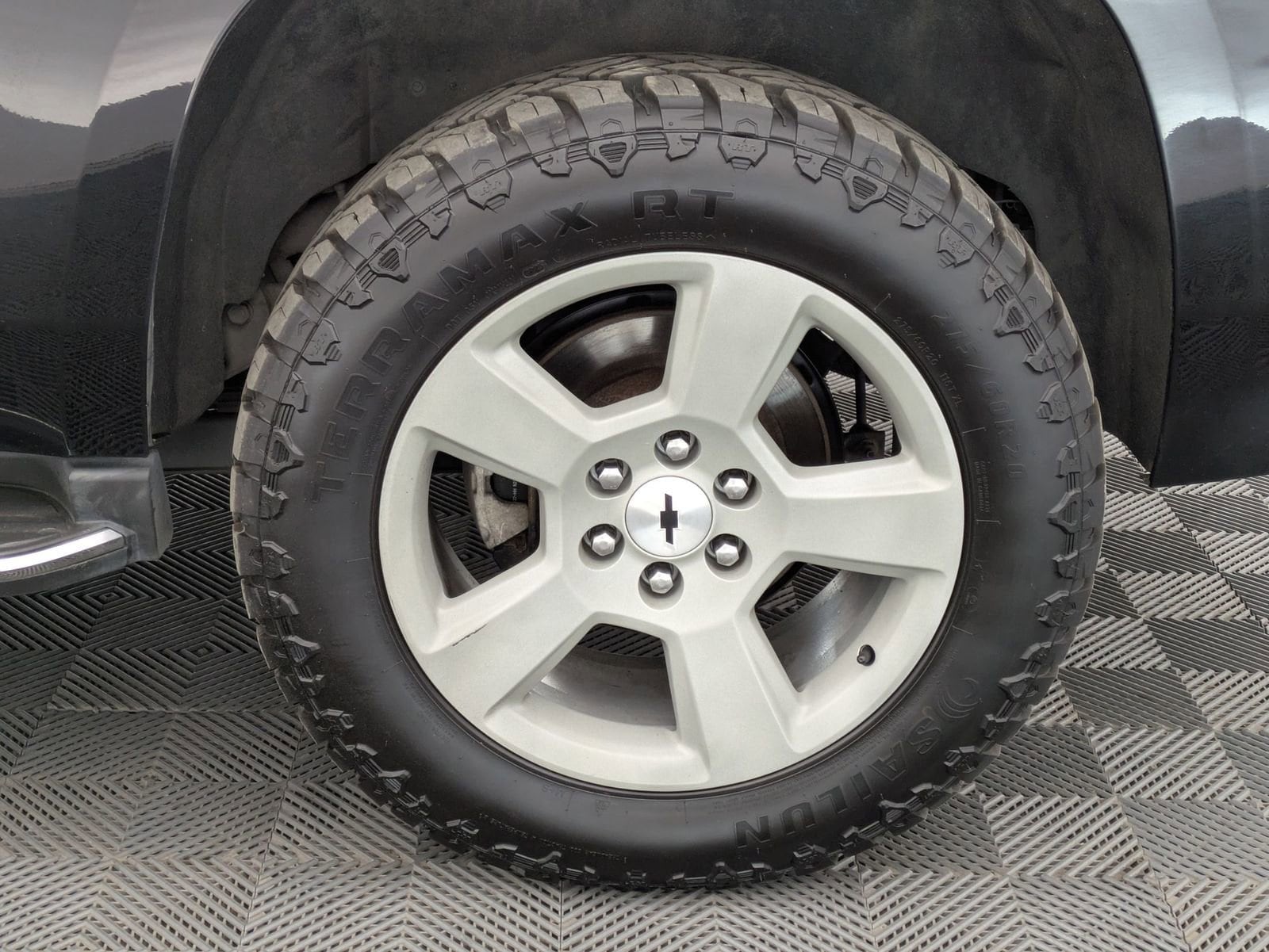 Thumbnail: 2016 Chevrolet Tahoe - 14