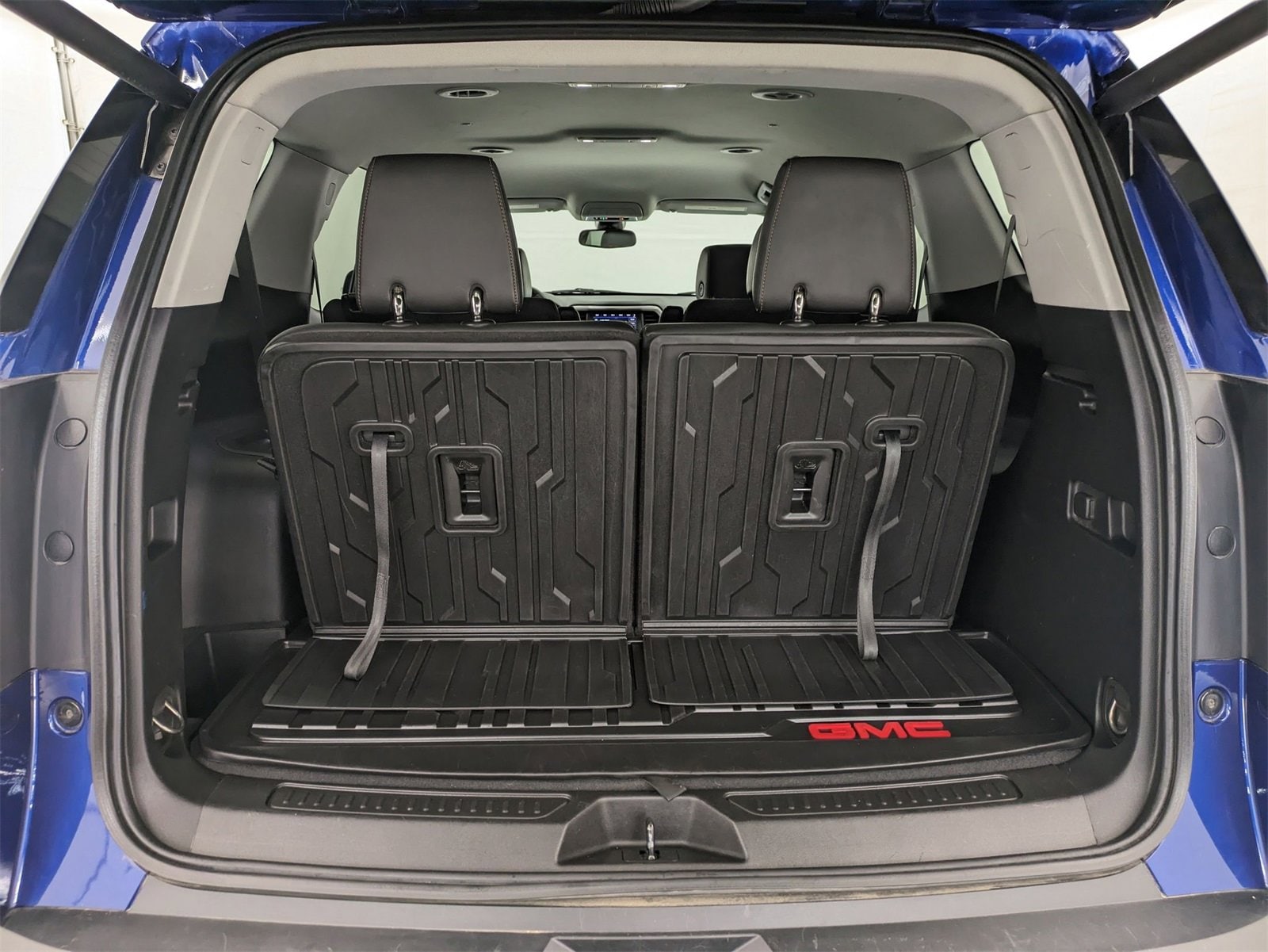 Thumbnail: 2023 GMC Acadia - 34