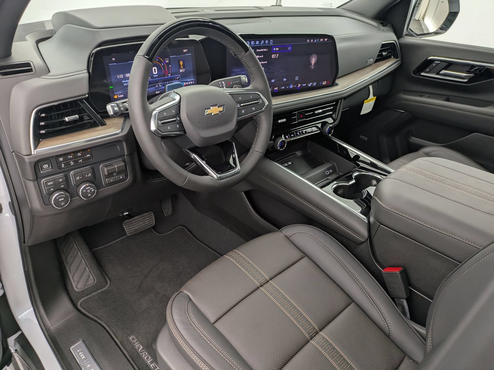 Thumbnail: 2026 Chevrolet Tahoe - 2