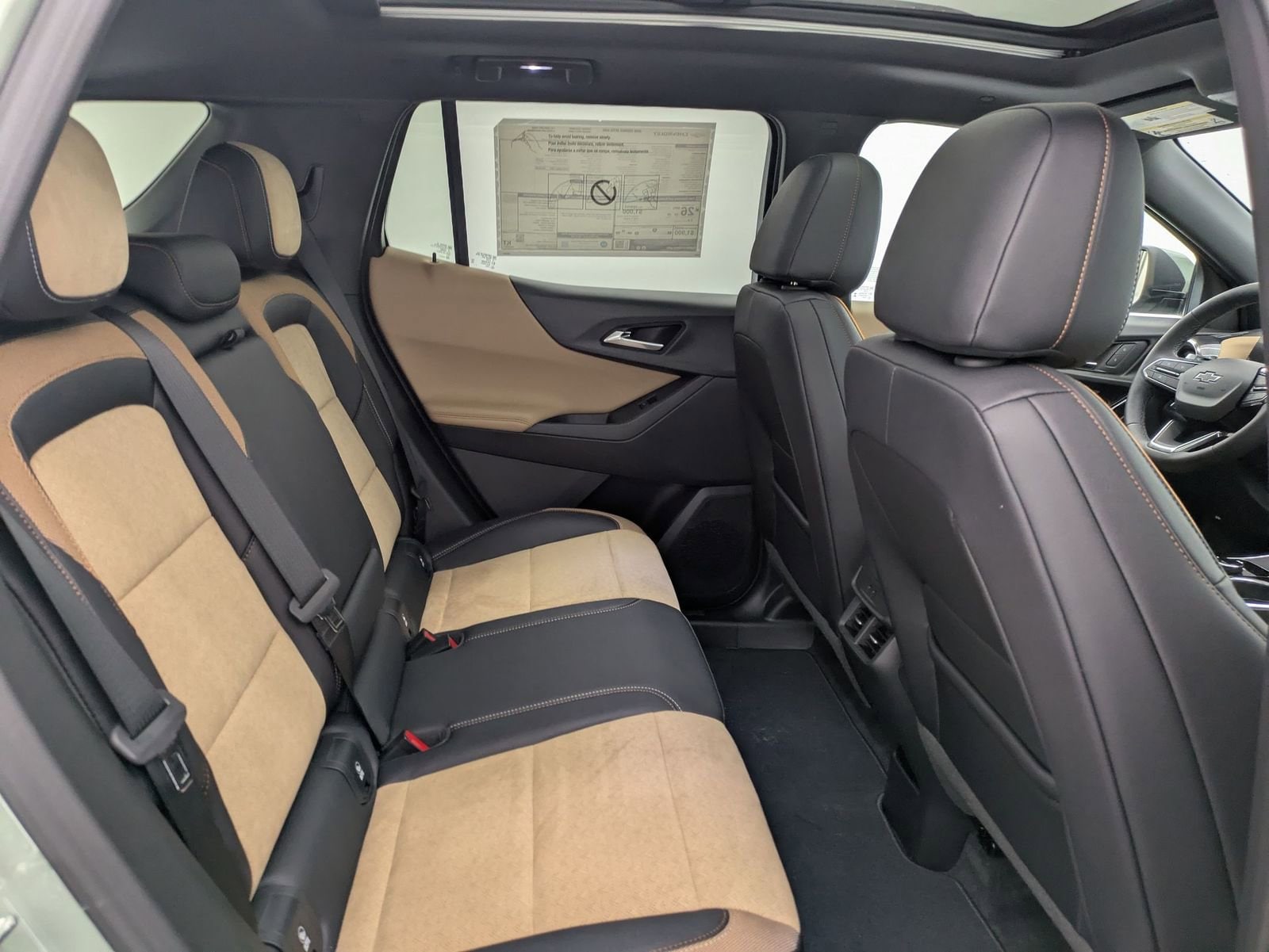 Thumbnail: 2026 Chevrolet Equinox - 23