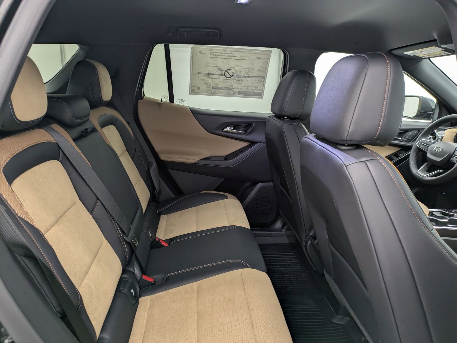 Thumbnail: 2026 Chevrolet Equinox - 21