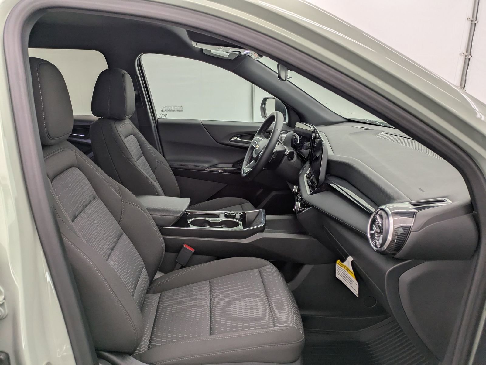 Thumbnail: 2026 Chevrolet Equinox - 21