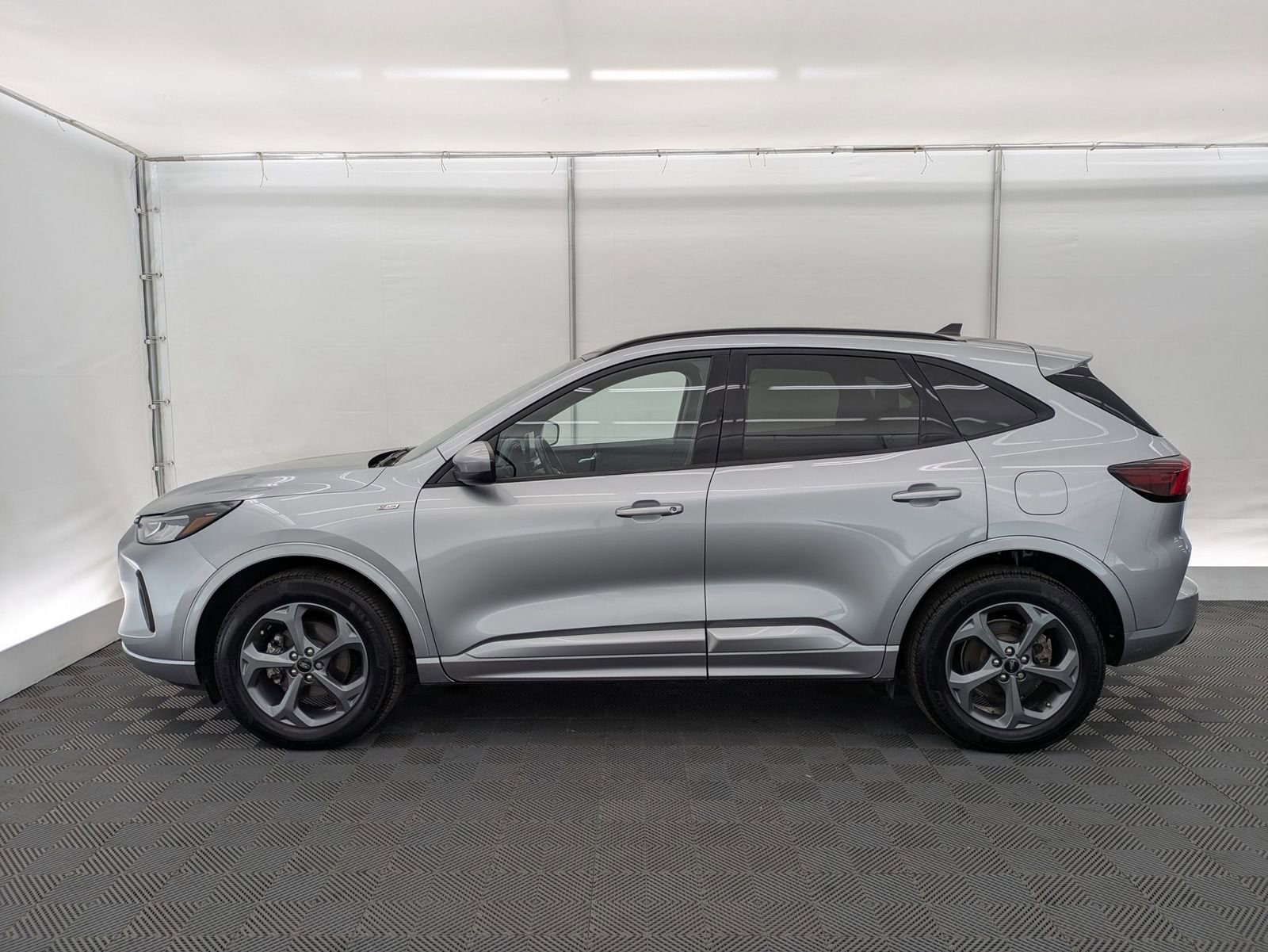 Thumbnail: 2023 Ford Escape - 2