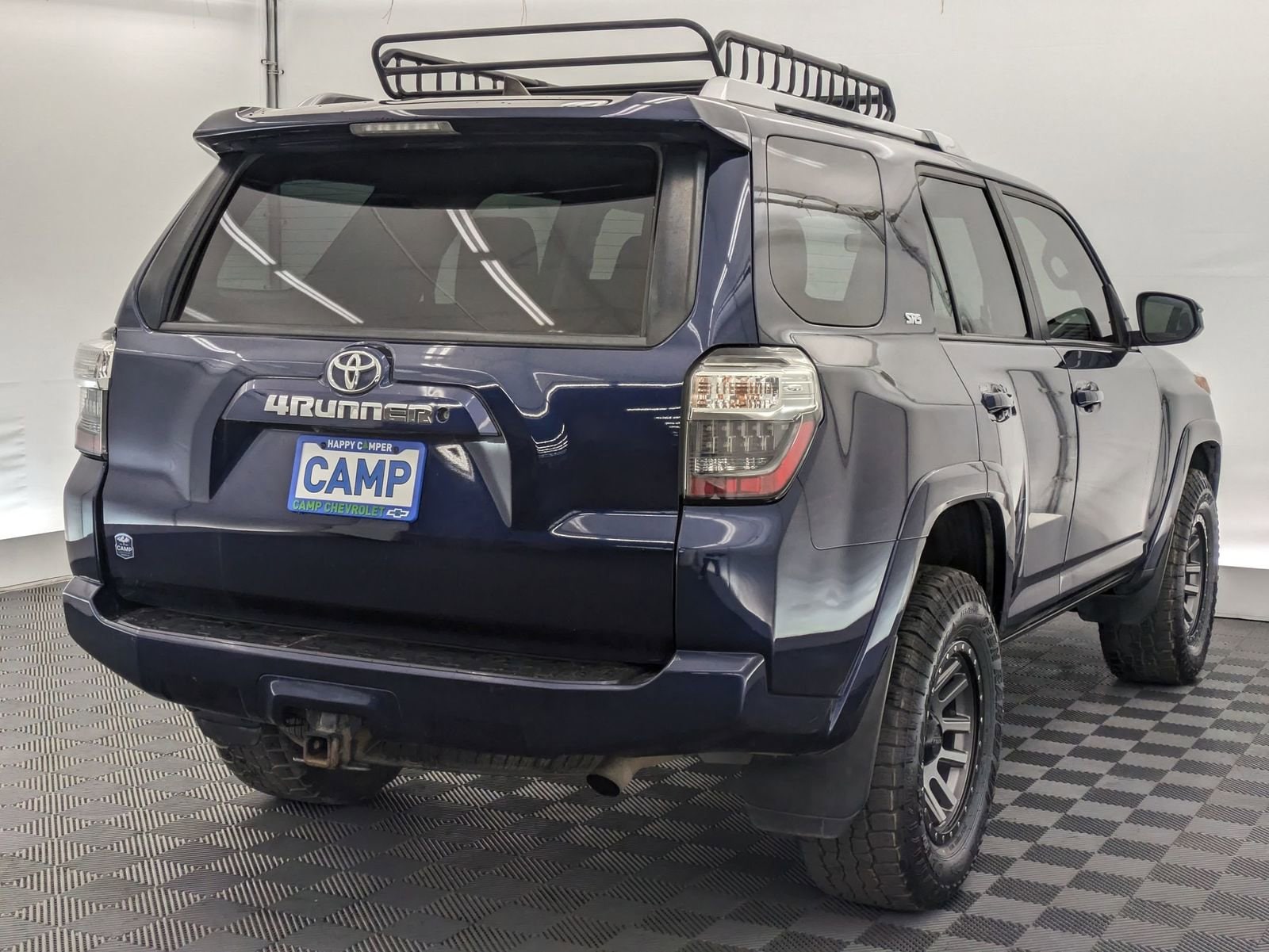 Thumbnail: 2016 Toyota 4Runner - 6