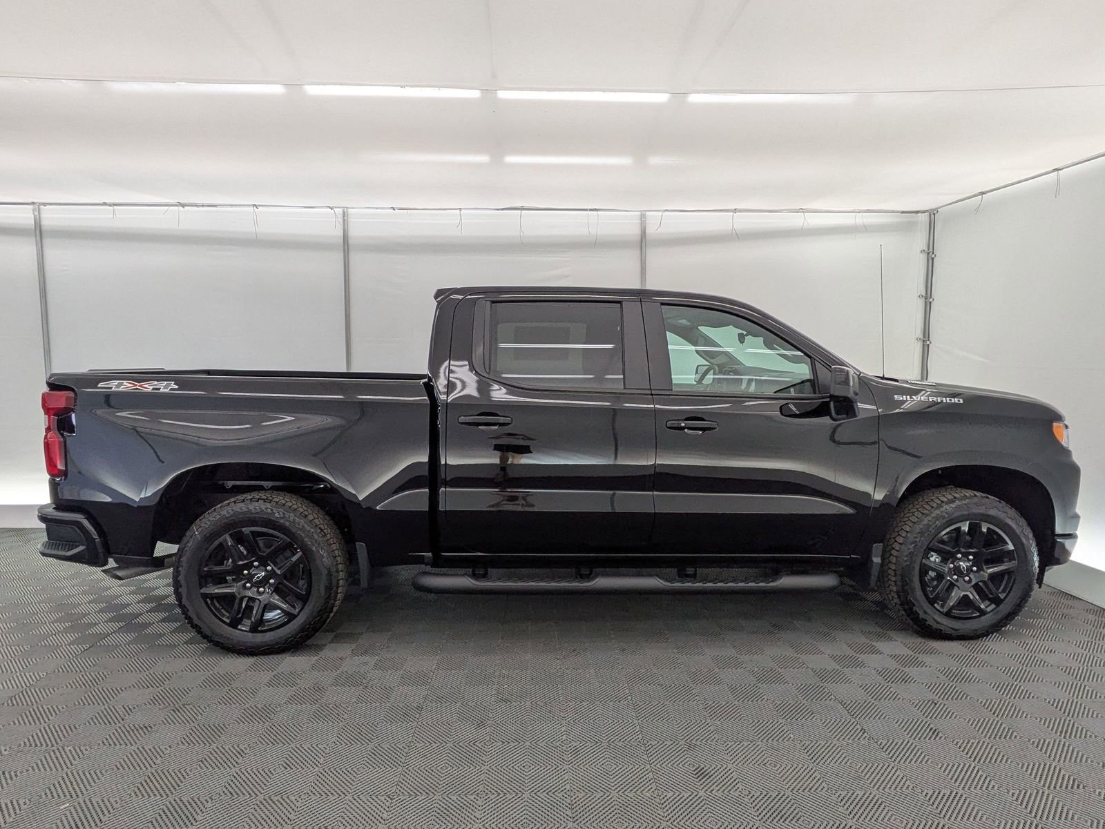 Thumbnail: 2026 Chevrolet Silverado 1500 - 7
