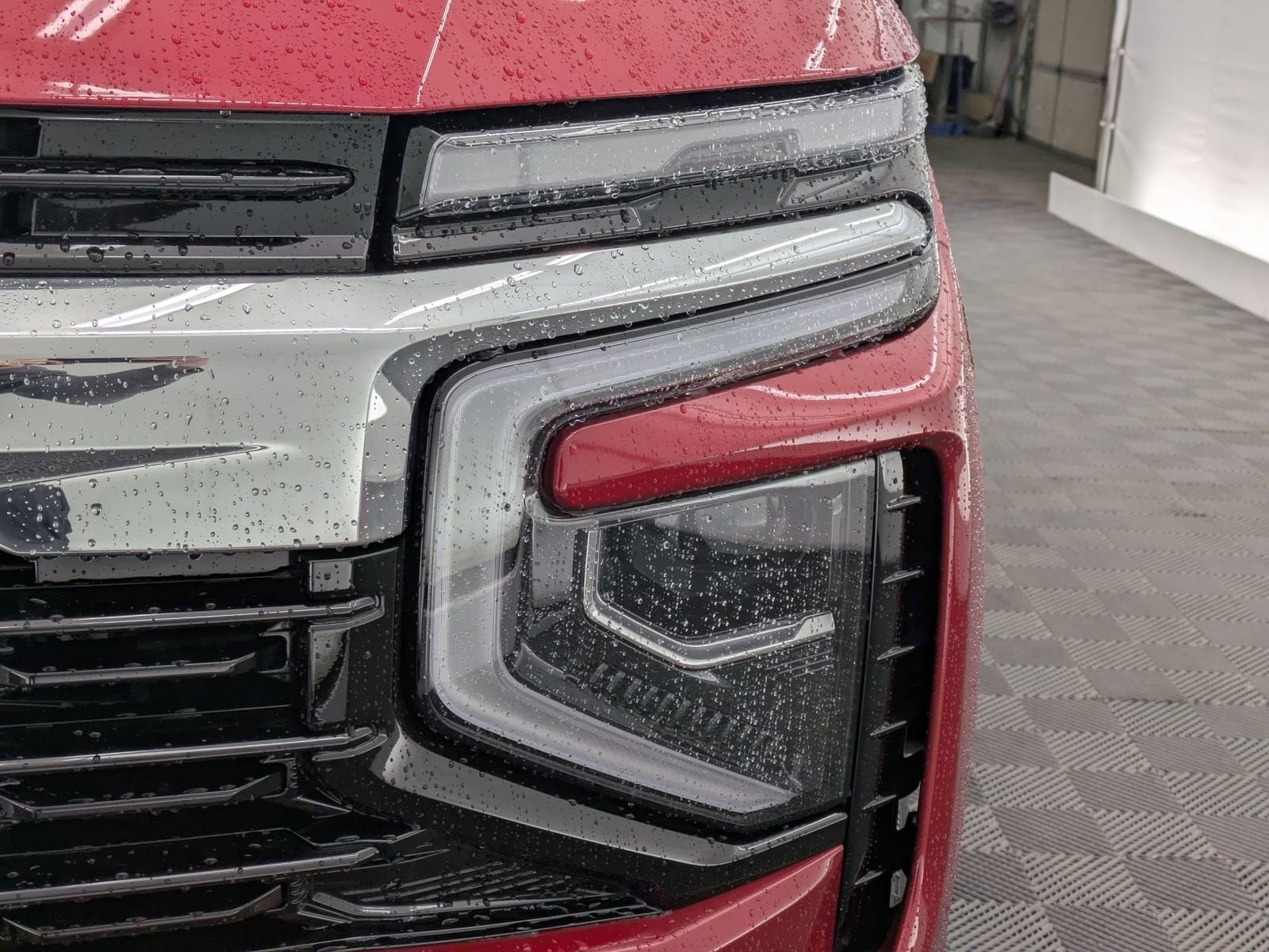 Thumbnail: 2025 Chevrolet Tahoe - 10