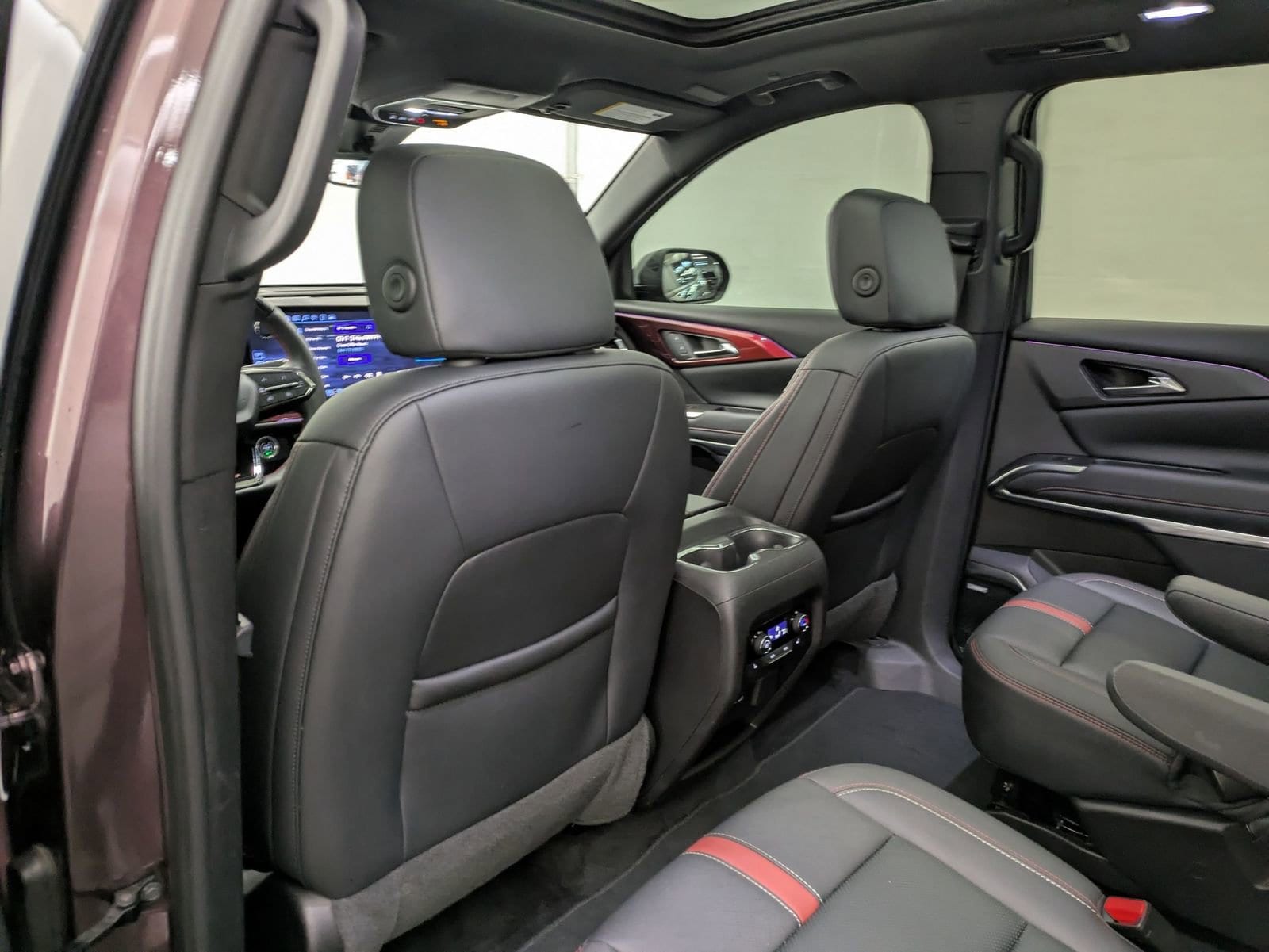 Thumbnail: 2024 Chevrolet Traverse - 19