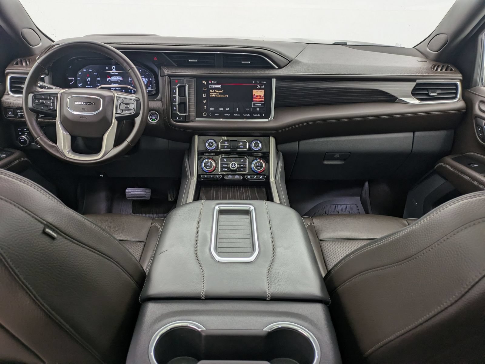 Thumbnail: 2023 GMC Yukon - 17