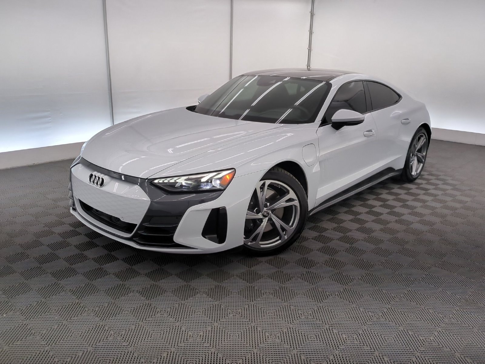 2023 Audi e-tron GT