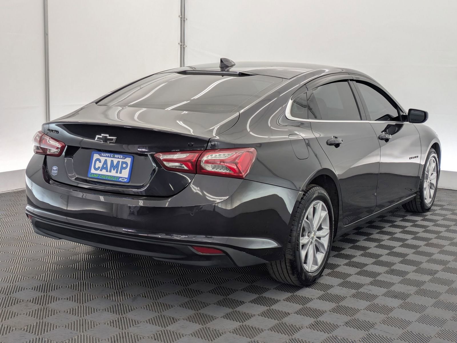 Thumbnail: 2022 Chevrolet Malibu - 5