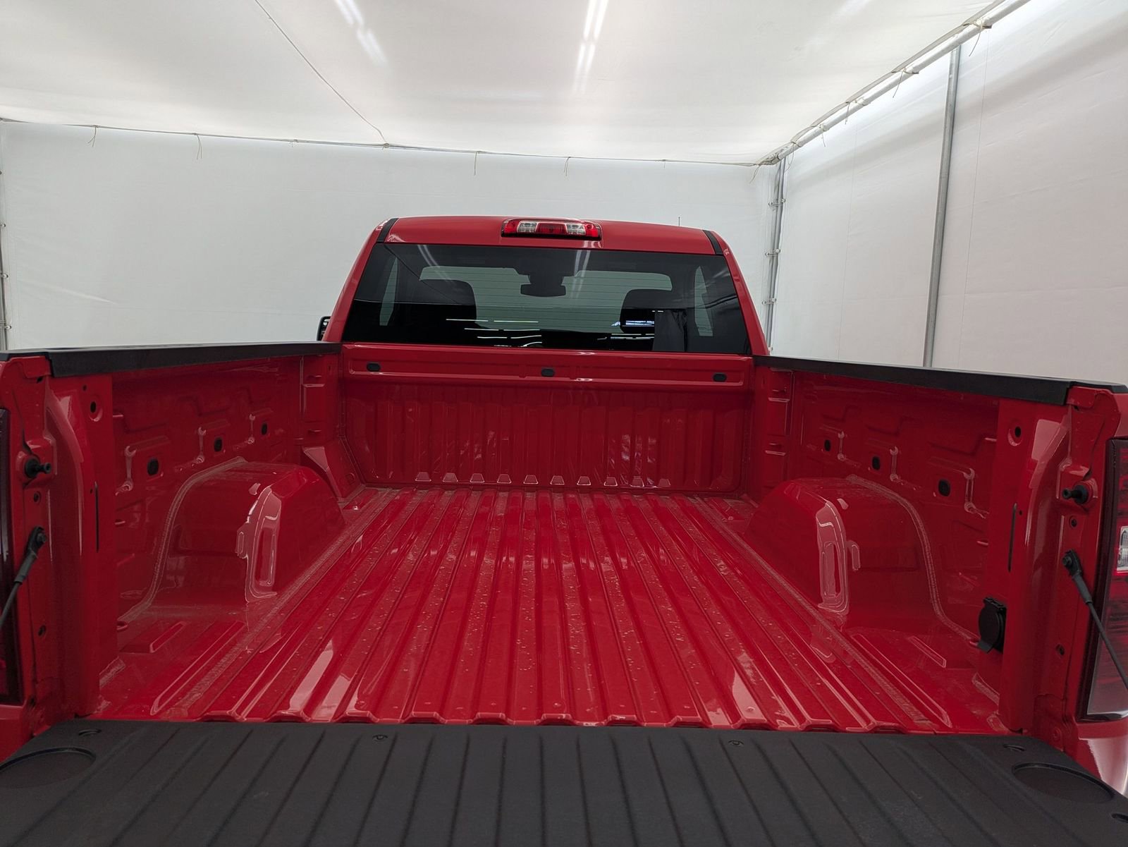 Thumbnail: 2026 Chevrolet Silverado 1500 - 27