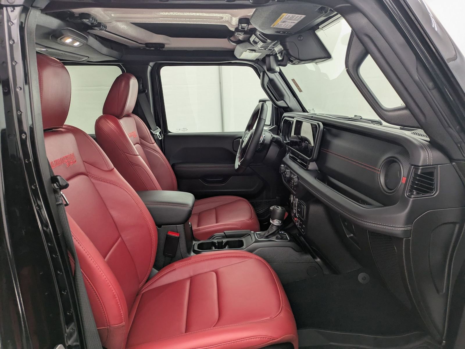 2024 Jeep Wrangler 4-Door Rubicon - Photo 23
