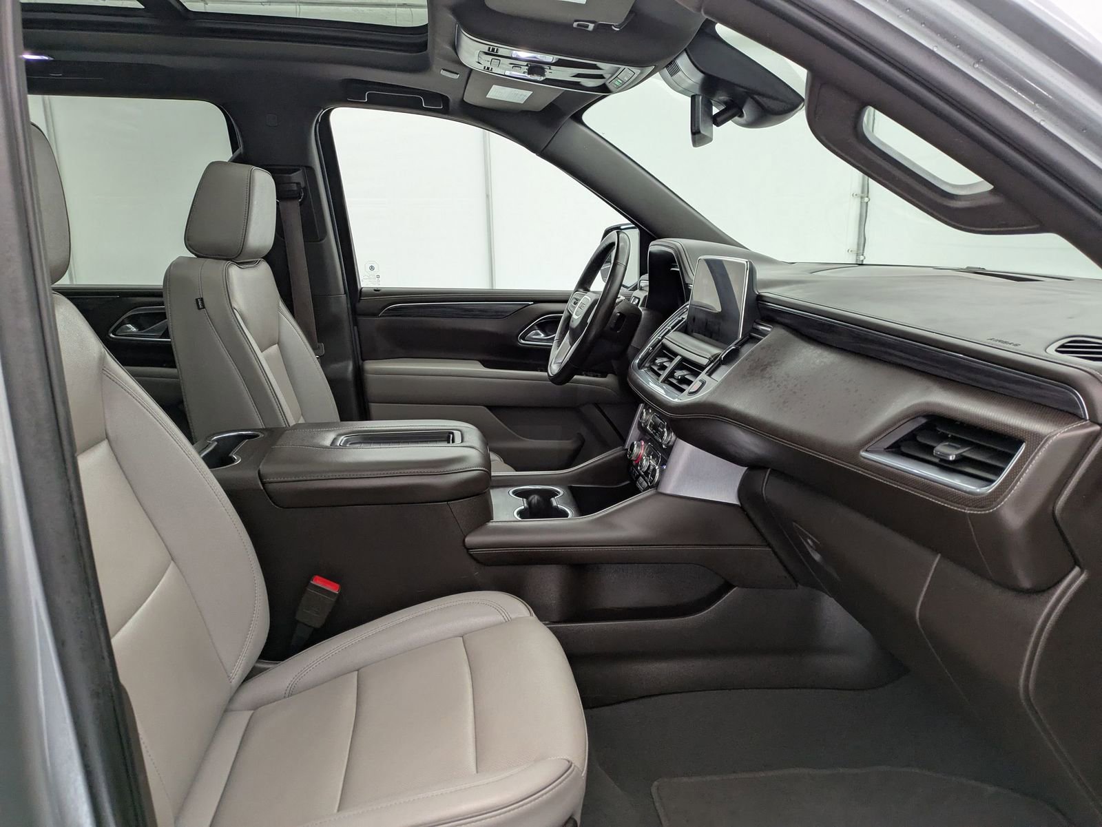 Thumbnail: 2024 GMC Yukon XL - 24