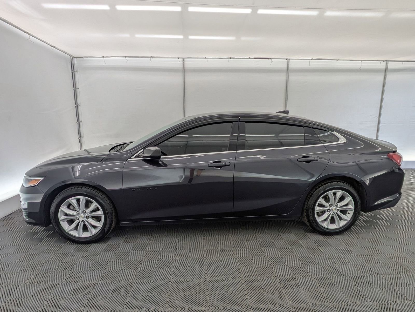 Thumbnail: 2022 Chevrolet Malibu - 2