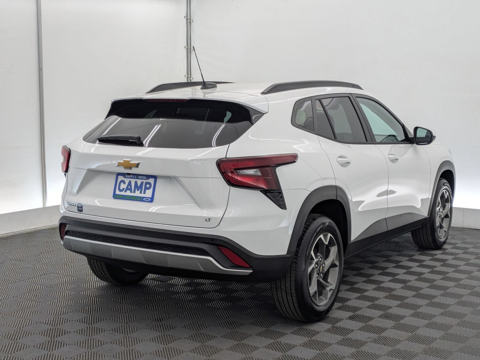 2026 Chevrolet Trax LT - Photo 6