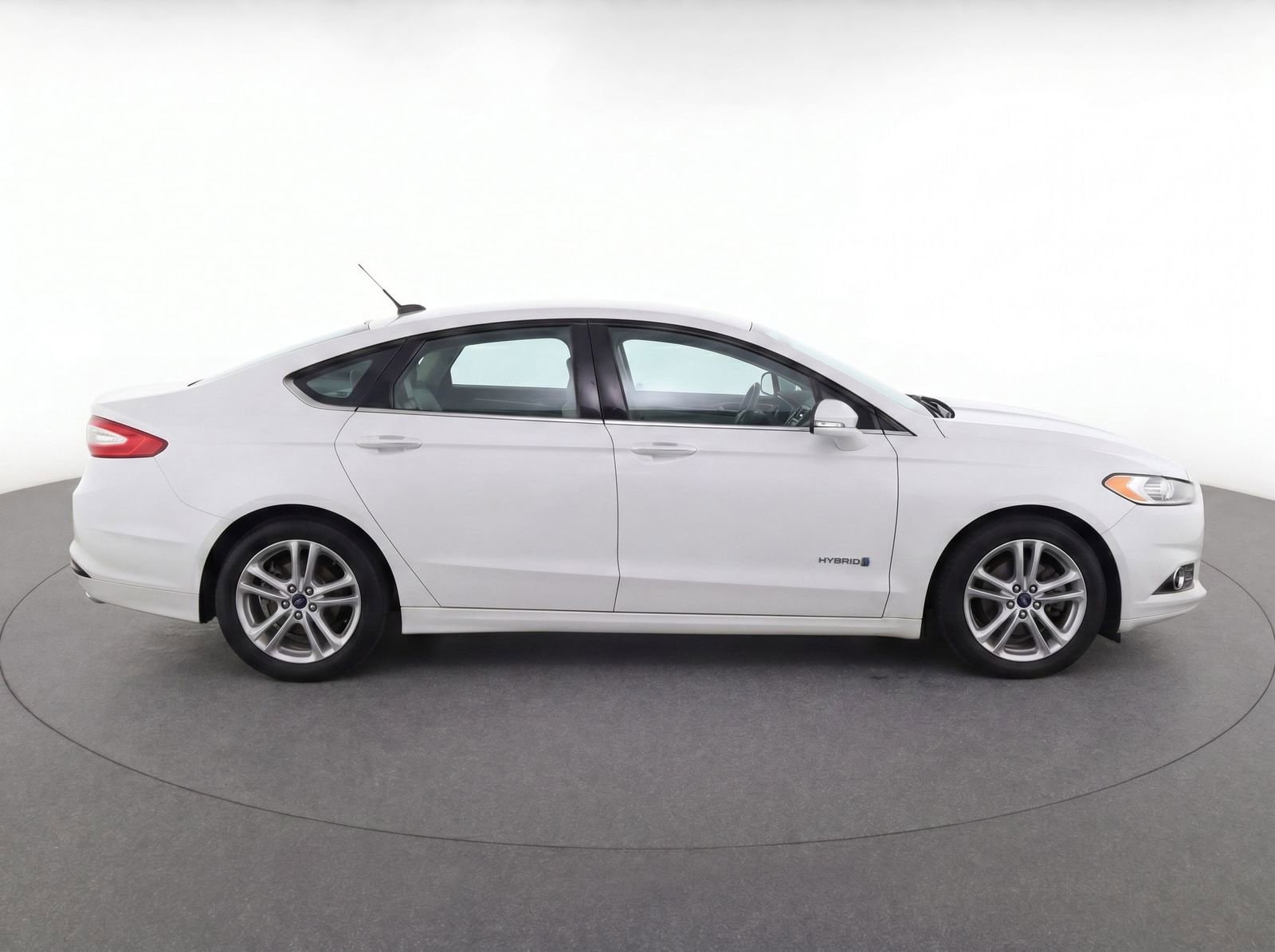 Thumbnail: 2015 Ford Fusion - 5