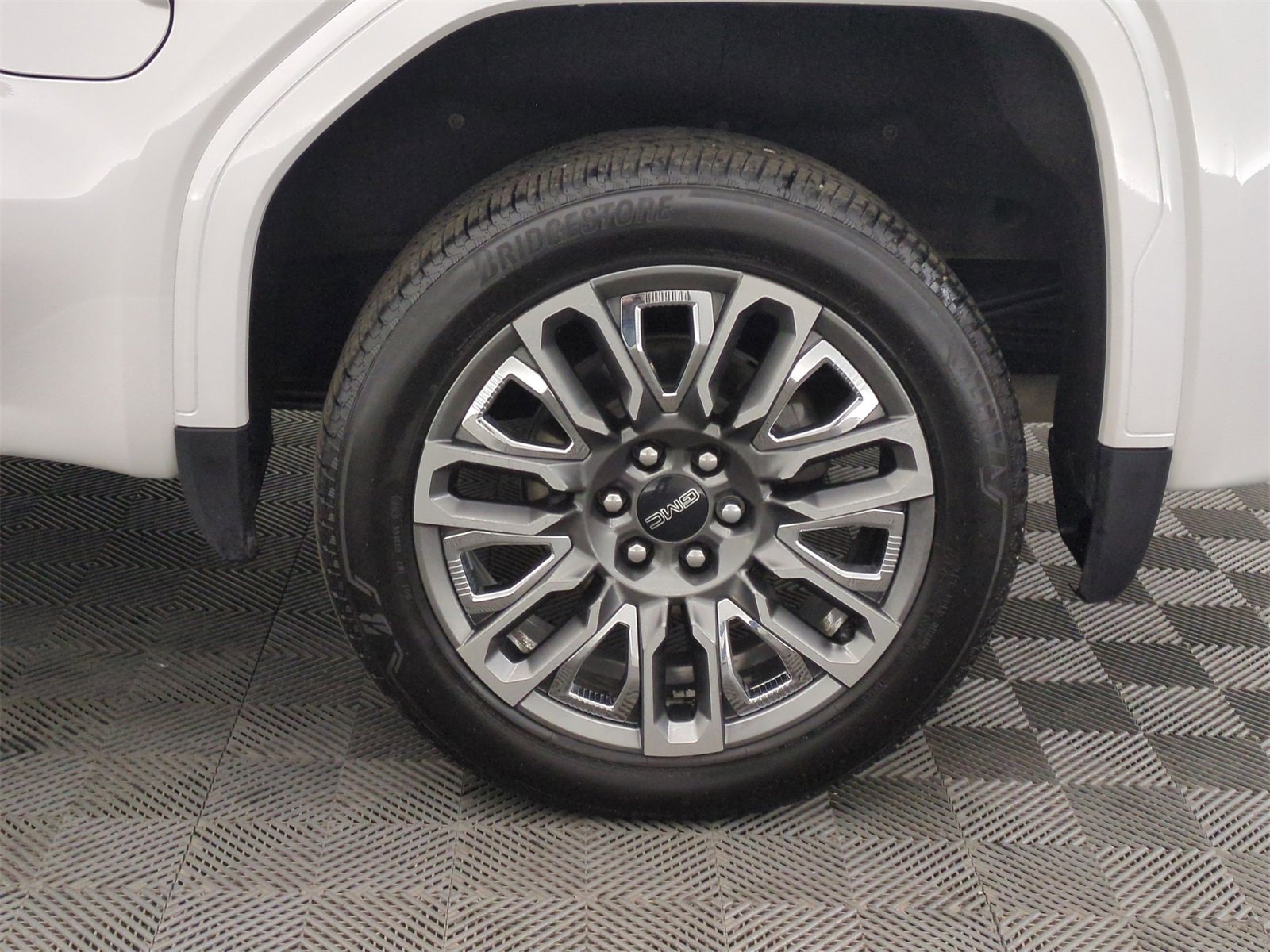 Thumbnail: 2025 GMC Sierra 1500 - 12