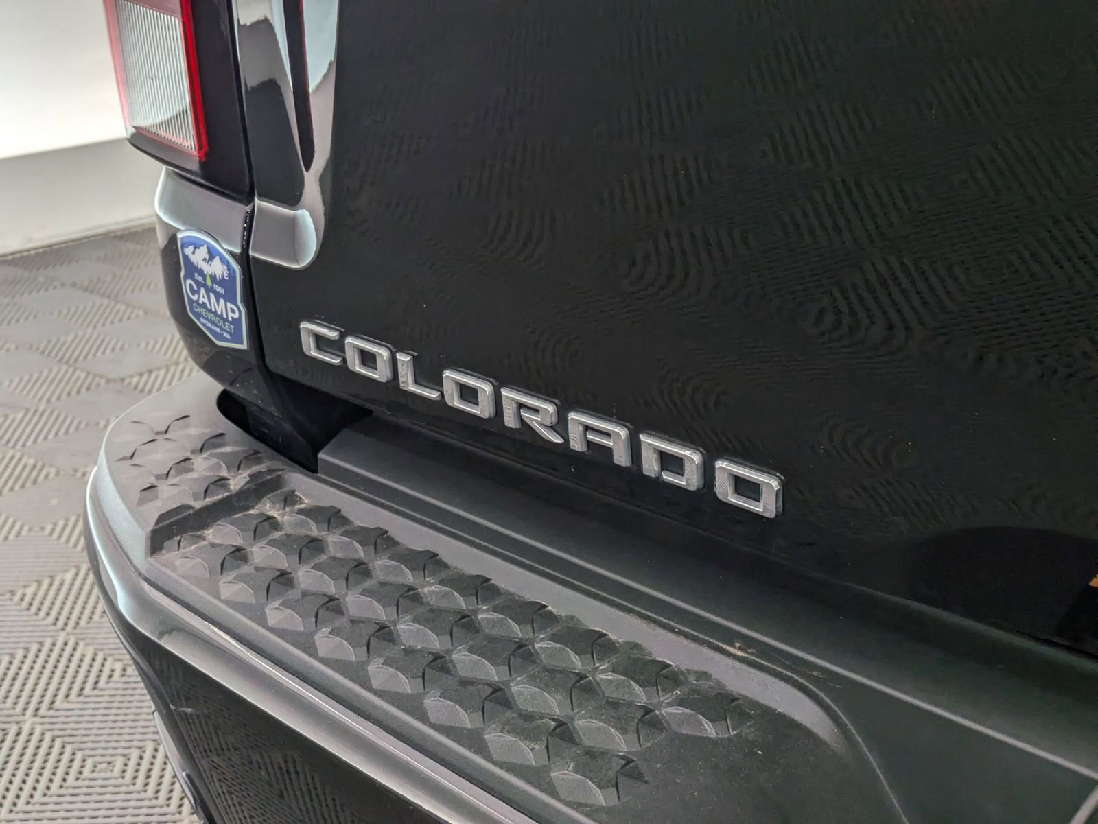 Thumbnail: 2023 Chevrolet Colorado - 12
