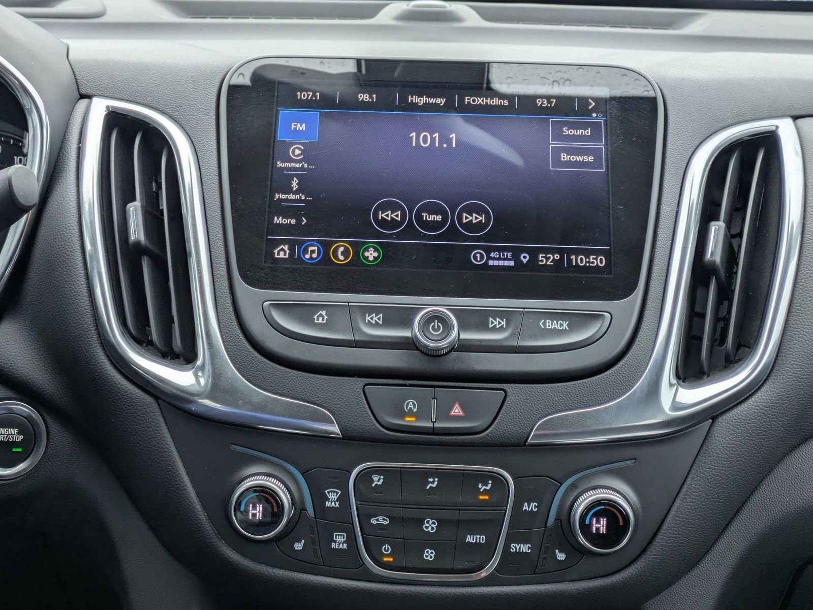 Thumbnail: 2024 Chevrolet Equinox - 29