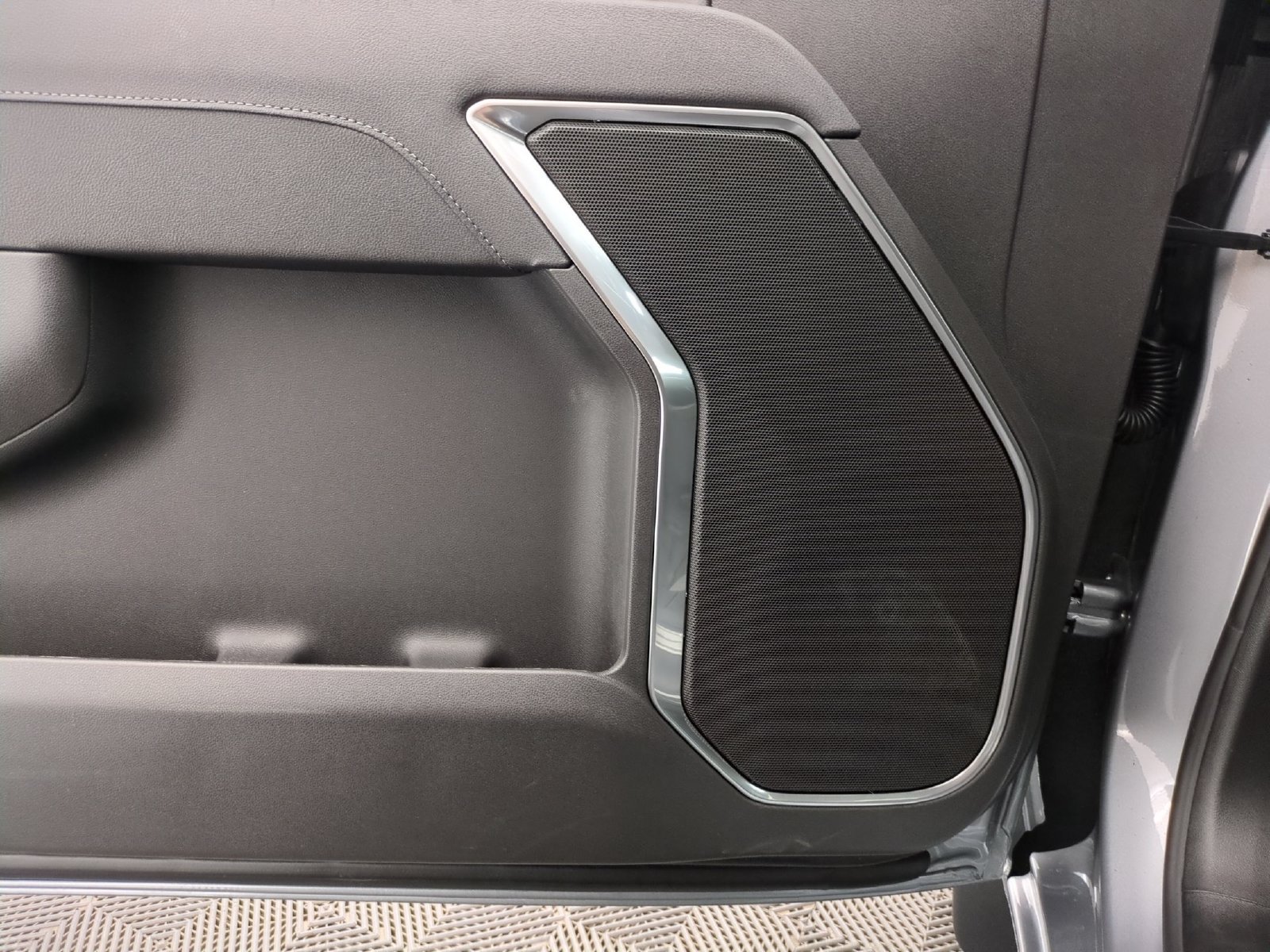 2026 Chevrolet Silverado 1500 RST - Photo 28