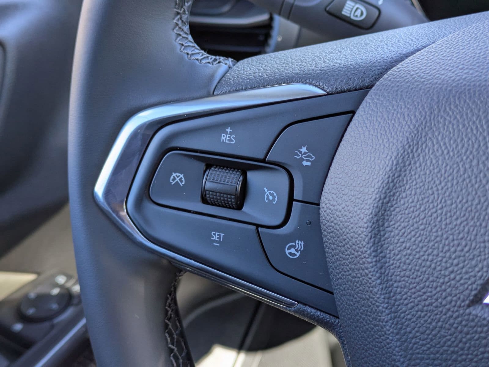Thumbnail: 2026 Chevrolet Trax - 24
