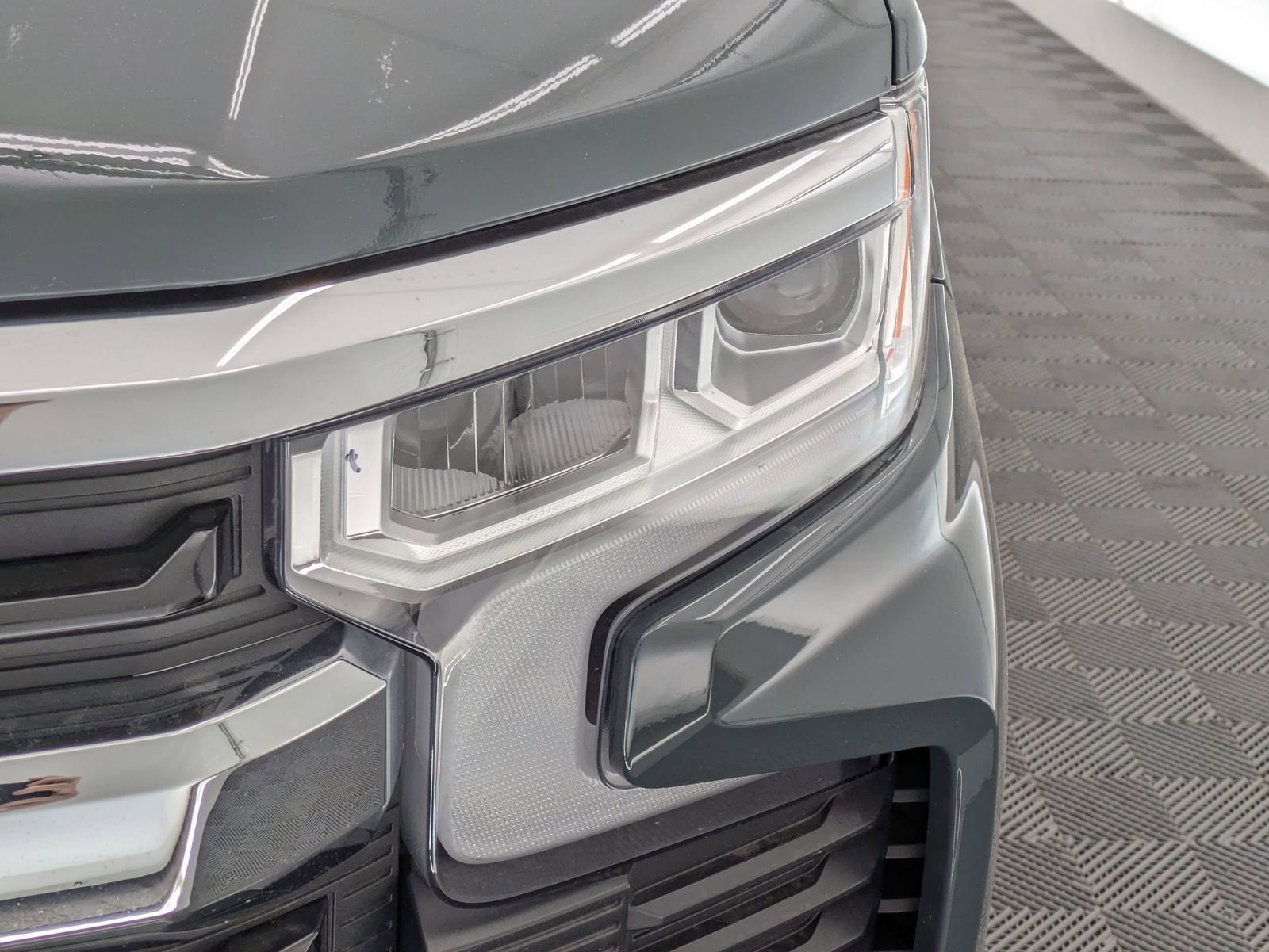 Thumbnail: 2025 Chevrolet Silverado 1500 - 10