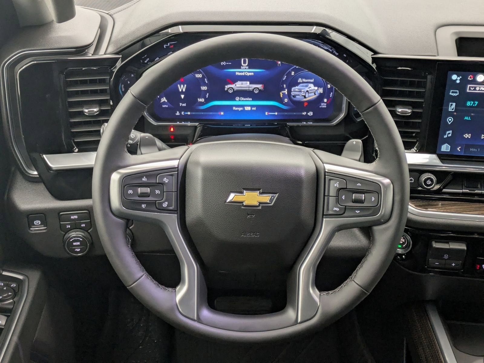 Thumbnail: 2026 Chevrolet Silverado 1500 - 24