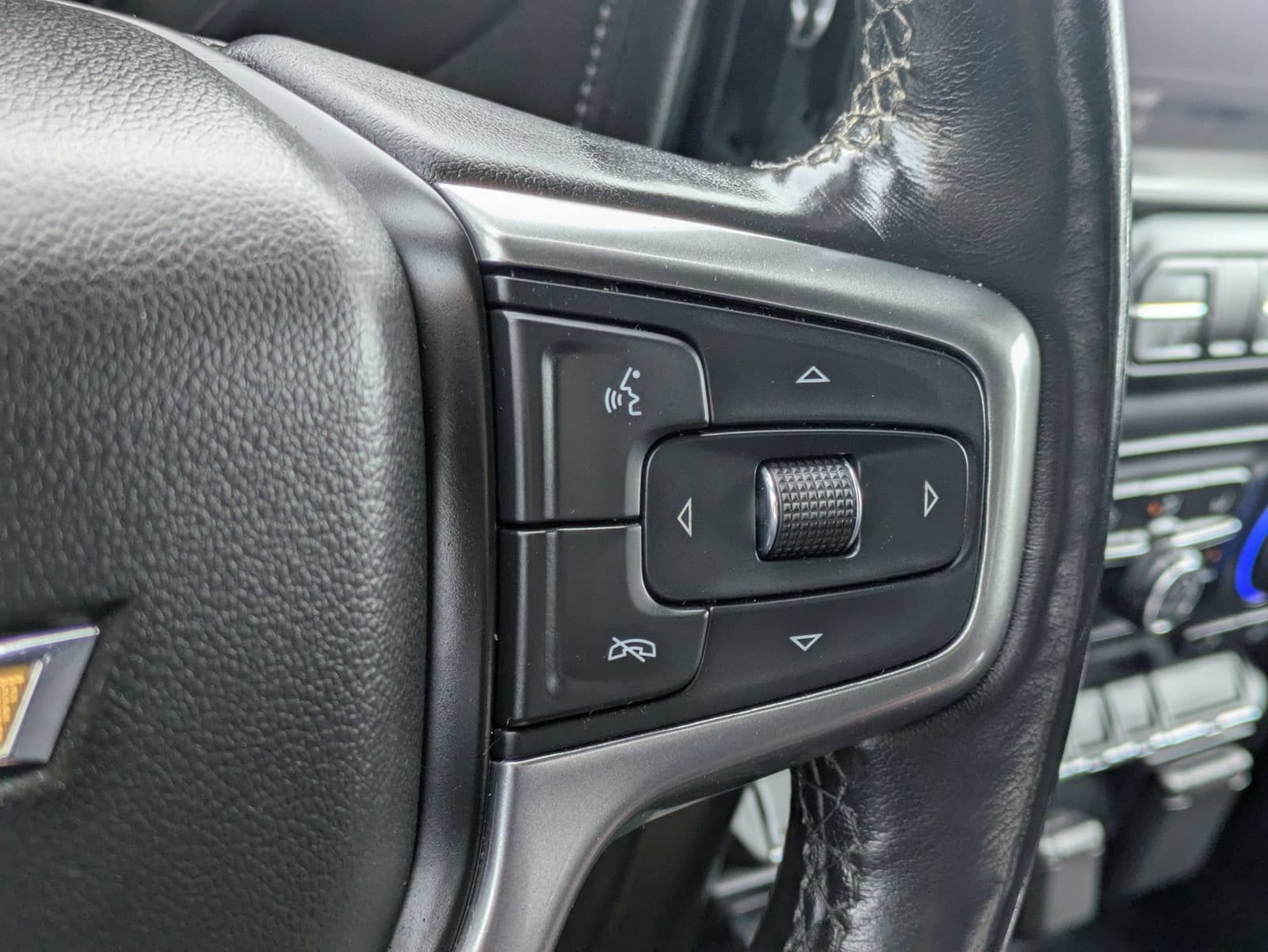 Thumbnail: 2021 Chevrolet Silverado 1500 - 26