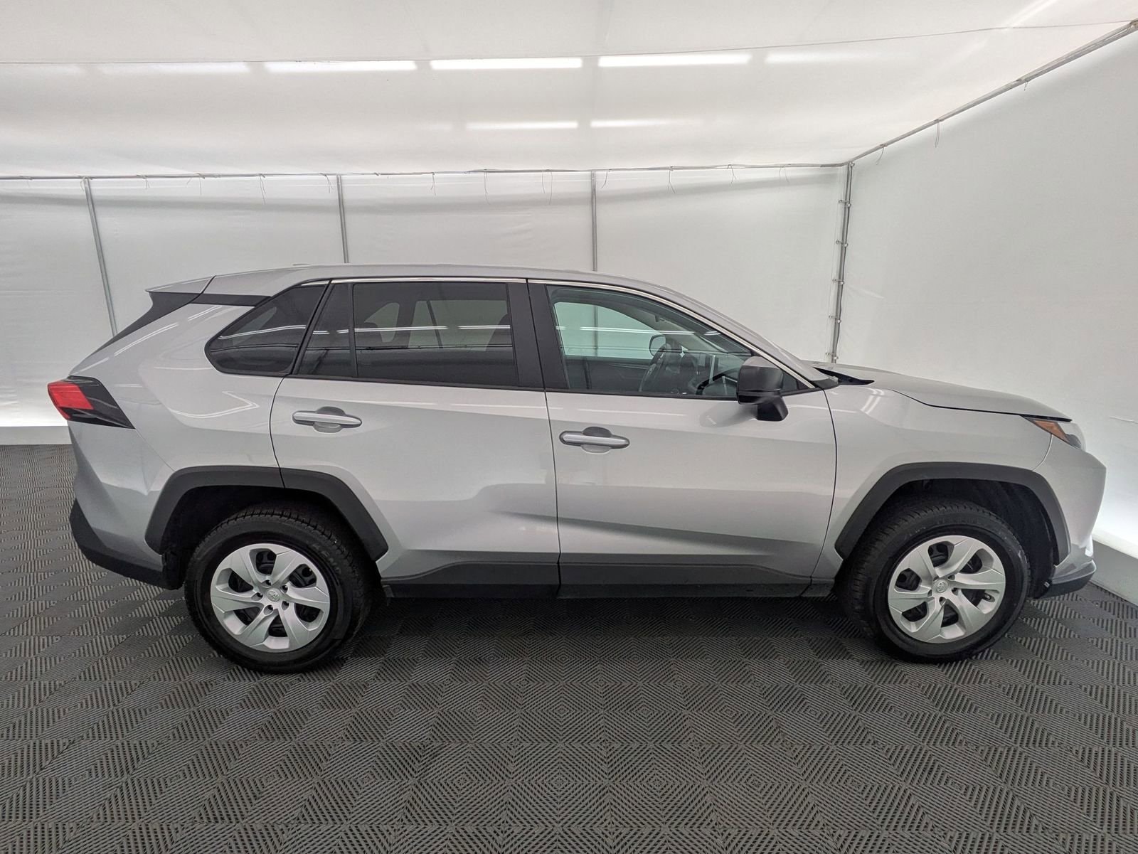 Thumbnail: 2024 Toyota RAV4 - 6
