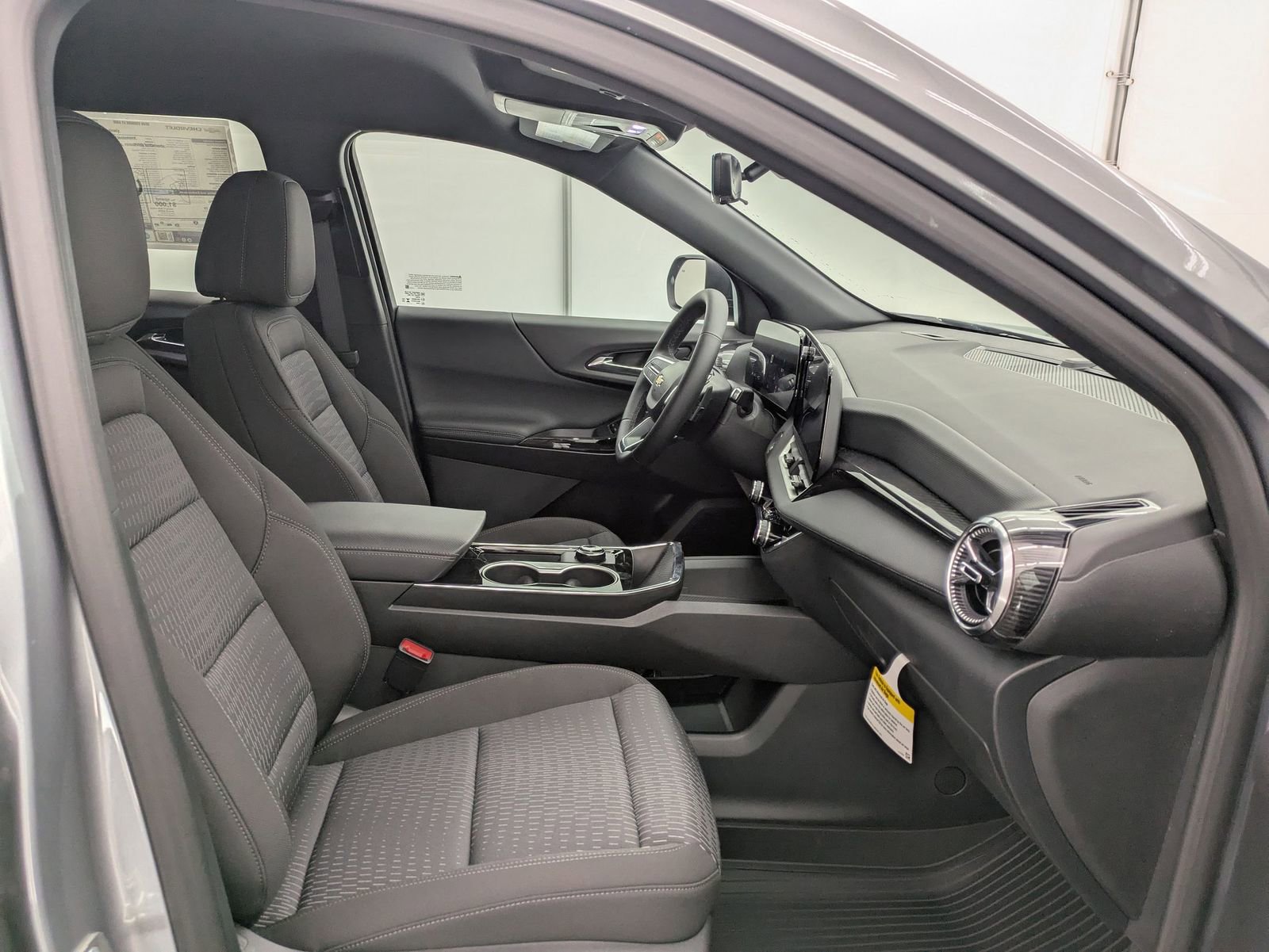 Thumbnail: 2026 Chevrolet Equinox - 21