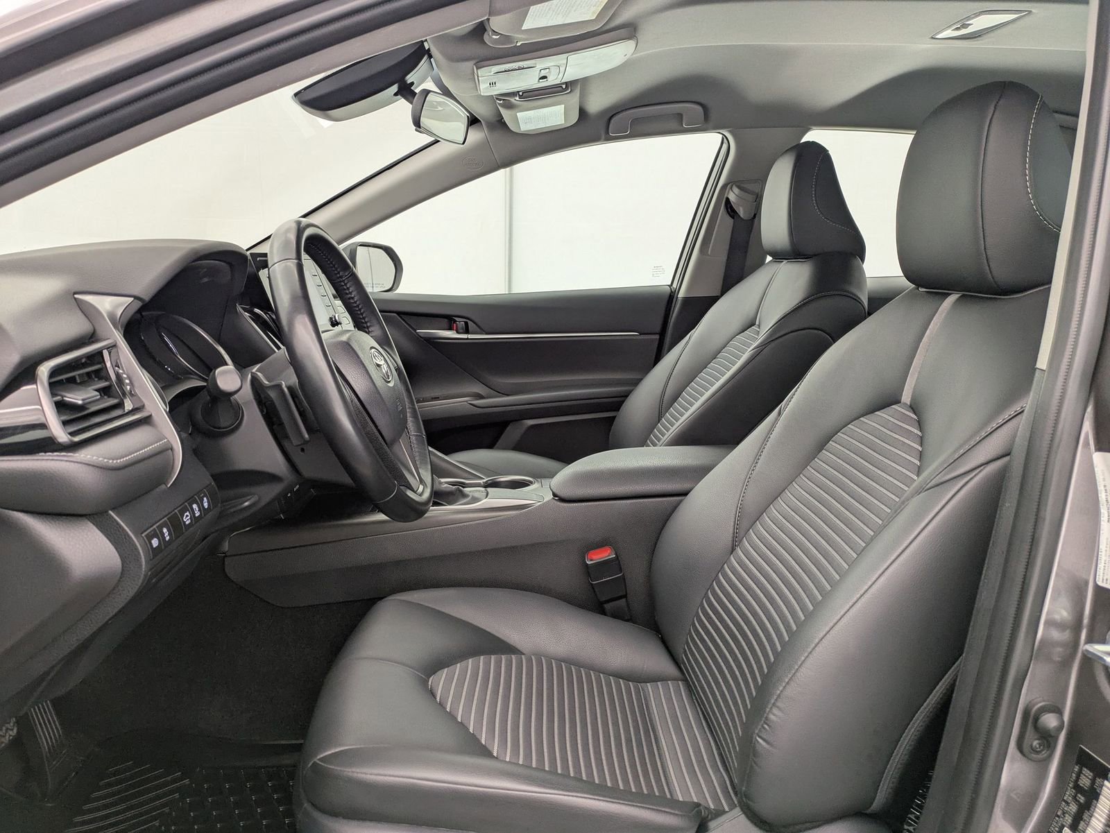 Thumbnail: 2024 Toyota Camry - 16