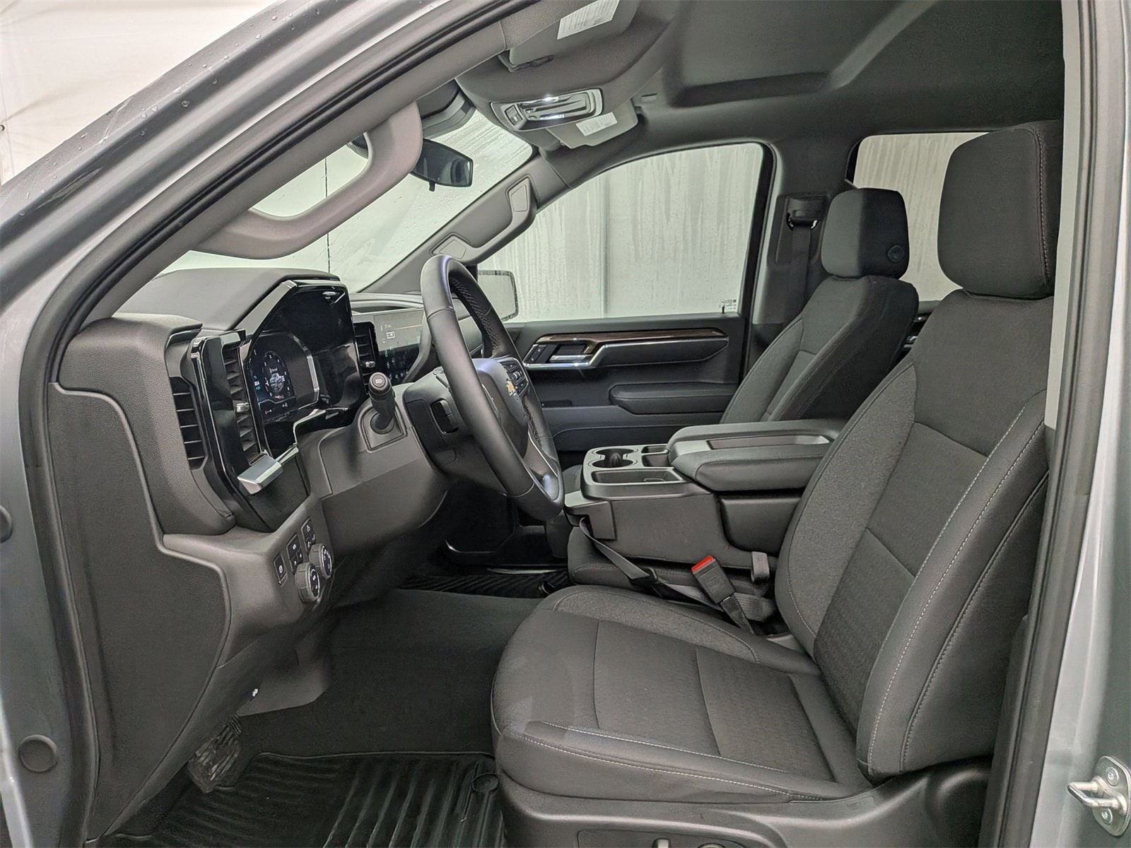 Thumbnail: 2025 Chevrolet Silverado 1500 - 17