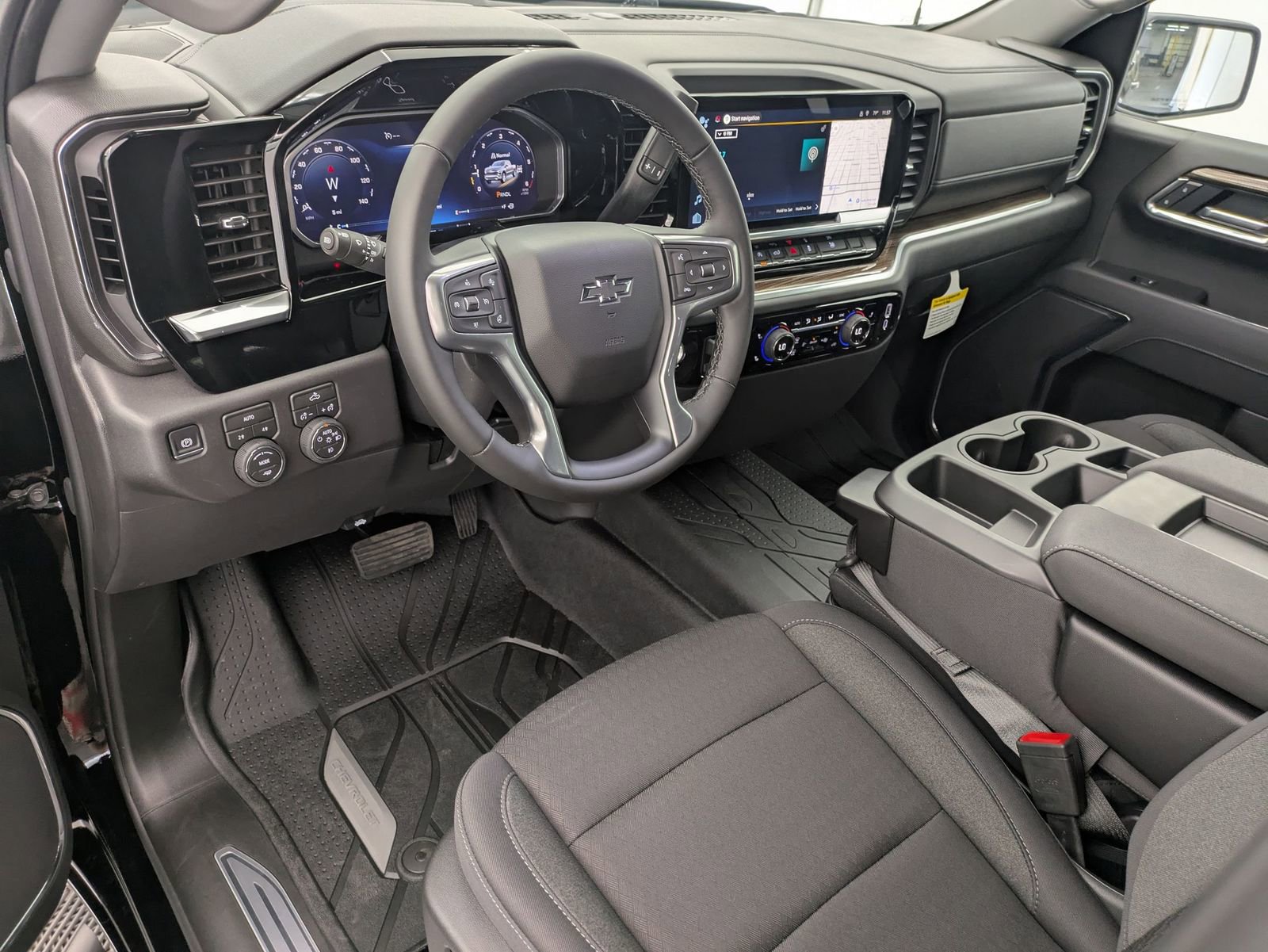 Thumbnail: 2026 Chevrolet Silverado 1500 - 2