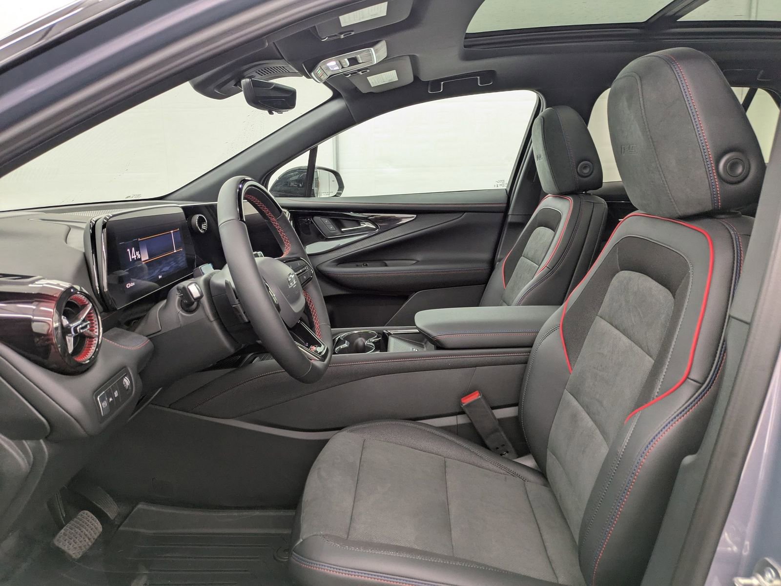 Thumbnail: 2026 Chevrolet Blazer EV - 17