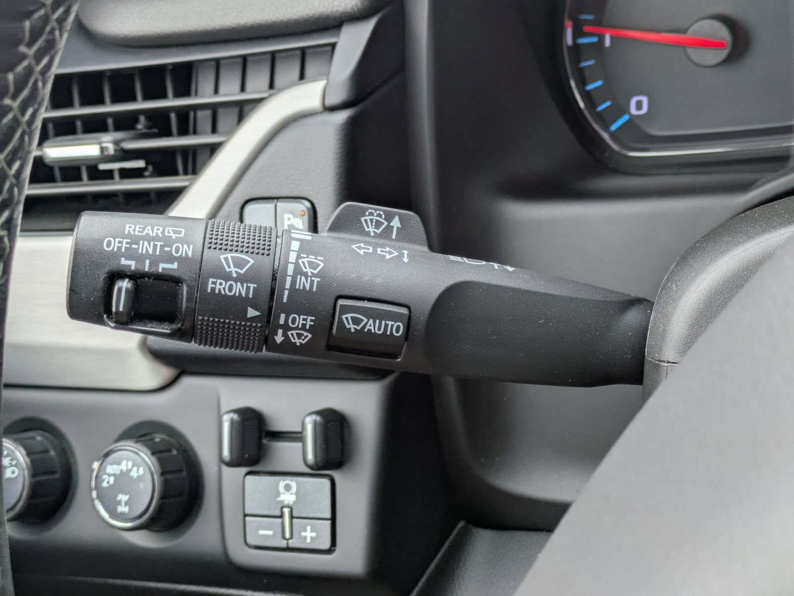 Thumbnail: 2020 GMC Yukon - 26