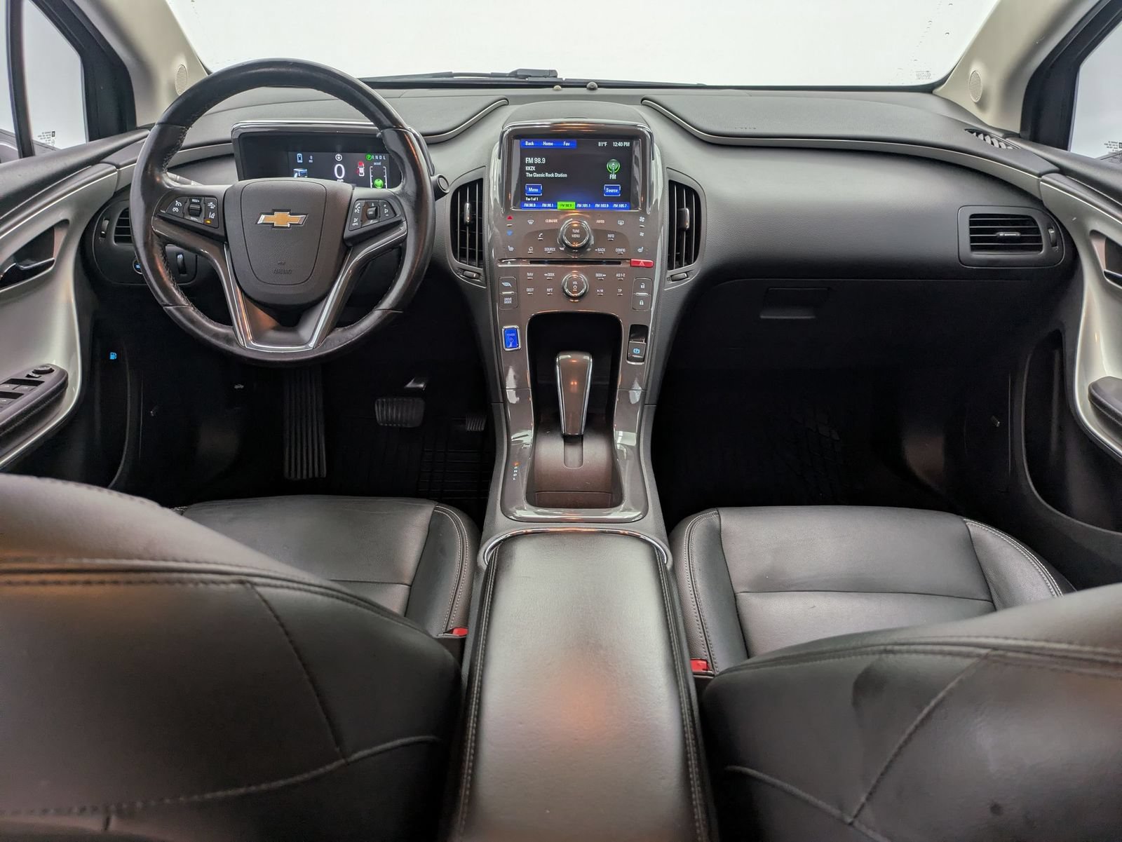 Thumbnail: 2015 Chevrolet Volt - 14