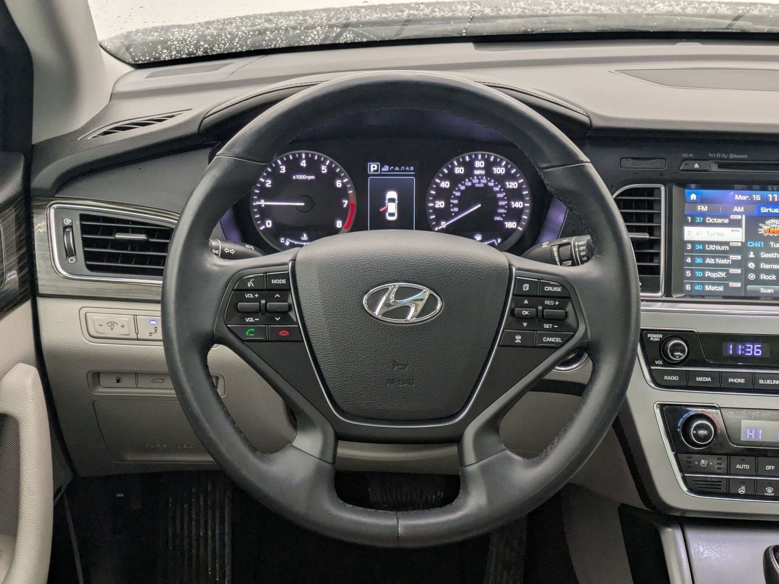 Thumbnail: 2016 Hyundai Sonata - 24