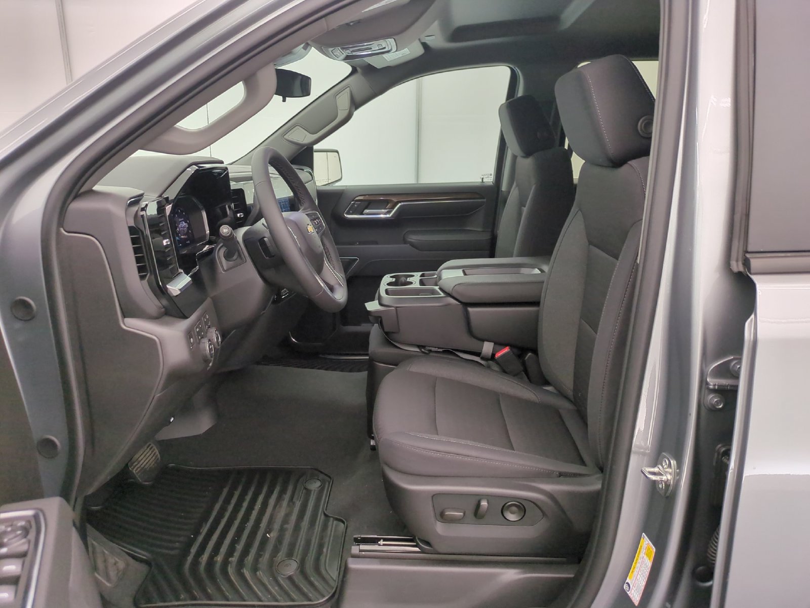 2026 Chevrolet Silverado 1500 LT - Photo 14