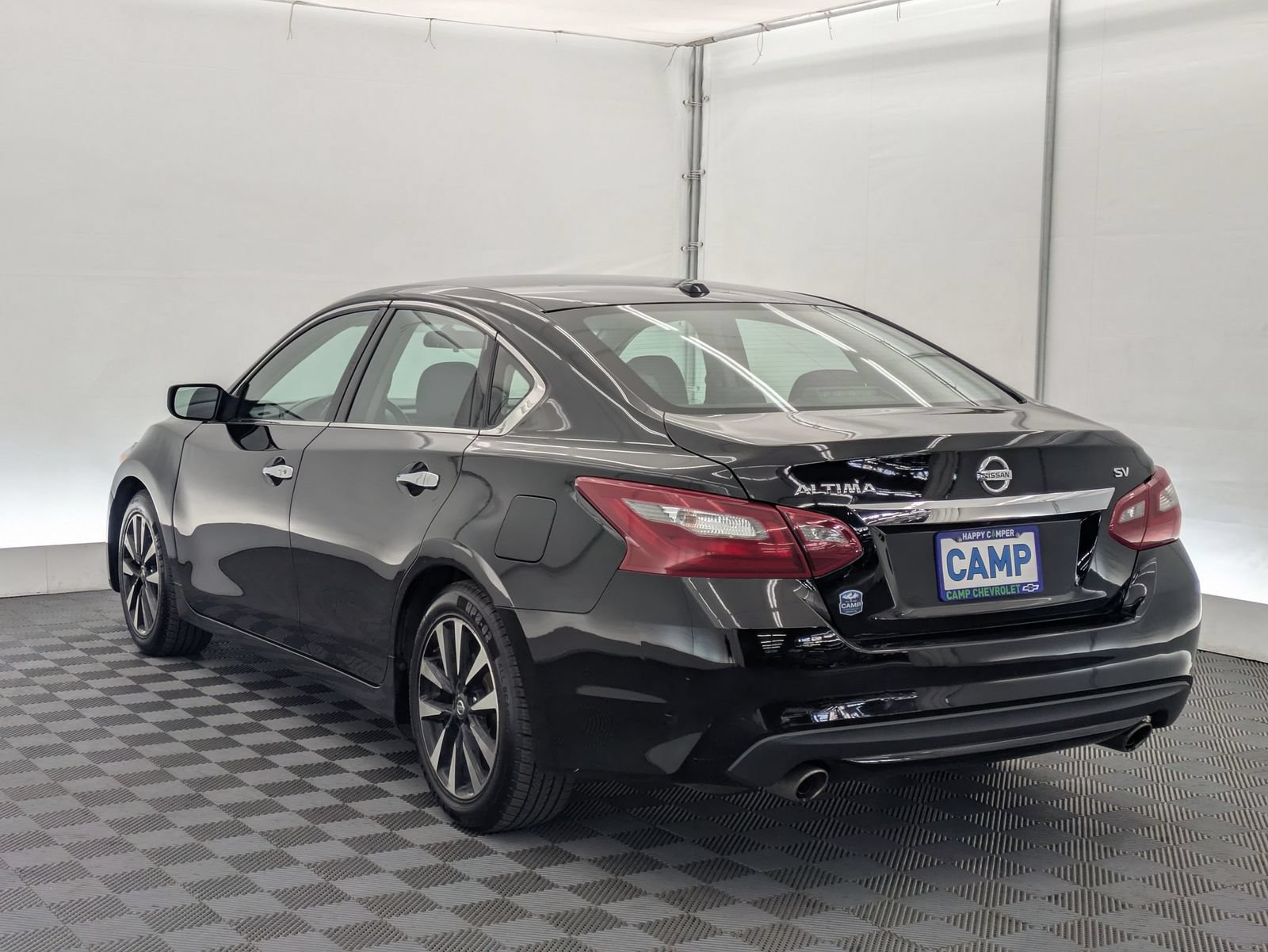 Thumbnail: 2018 Nissan Altima - 3