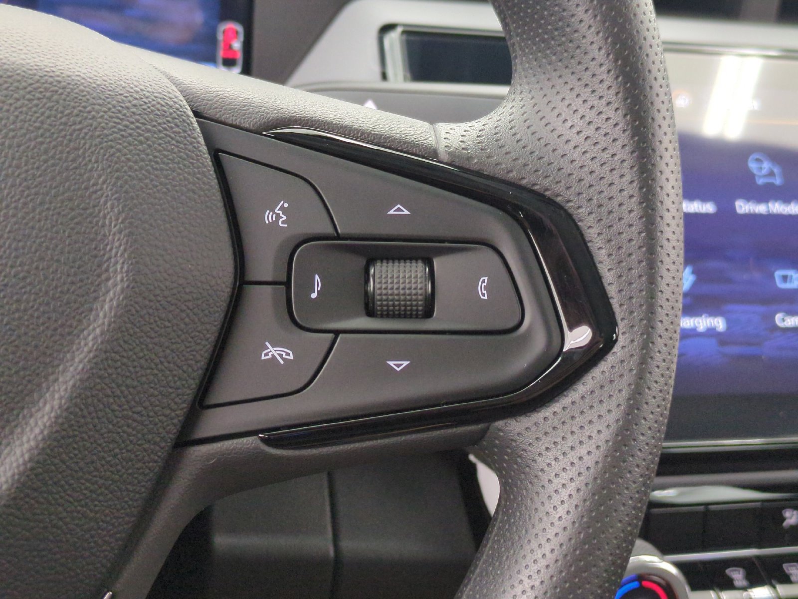 2027 Chevrolet Bolt LT - Photo 23