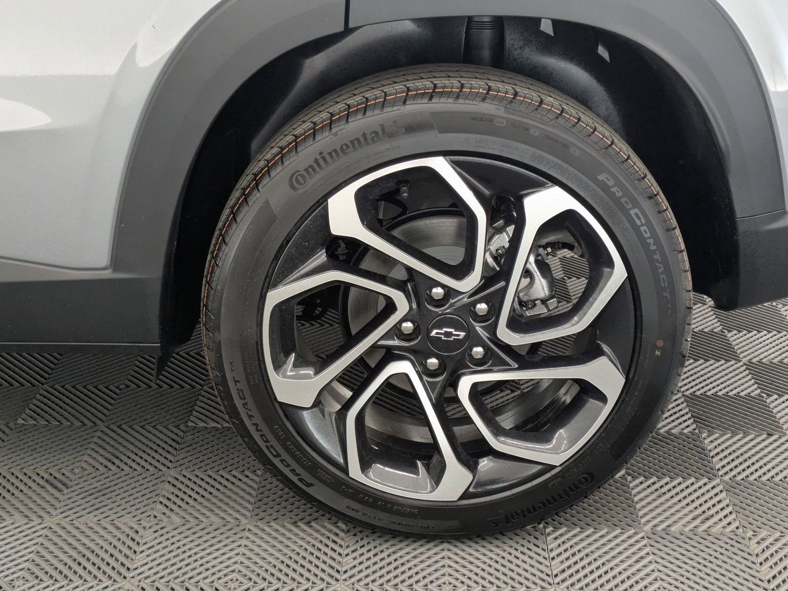 2026 Chevrolet Trax RS - Photo 14