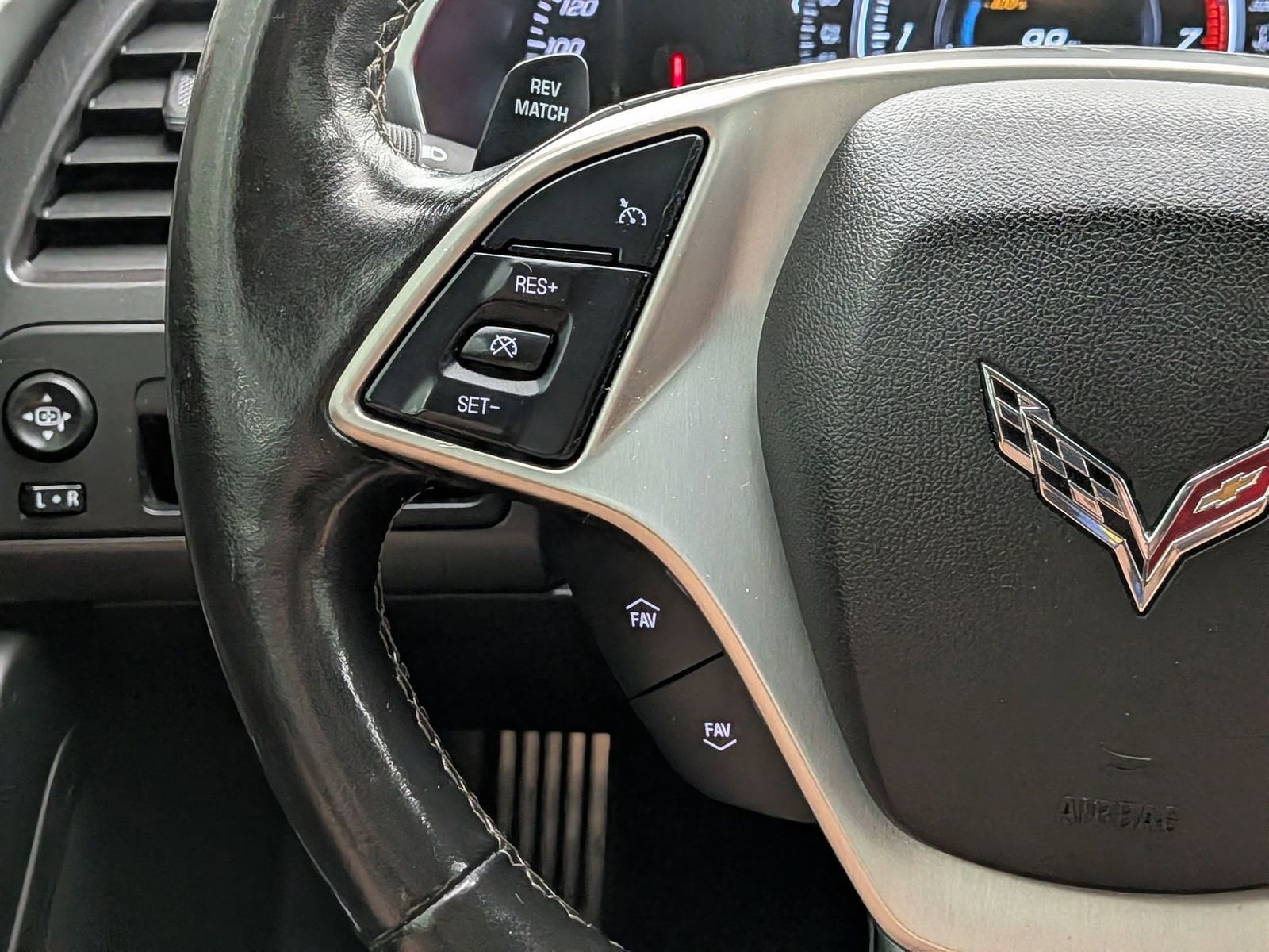 Thumbnail: 2017 Chevrolet Corvette - 21