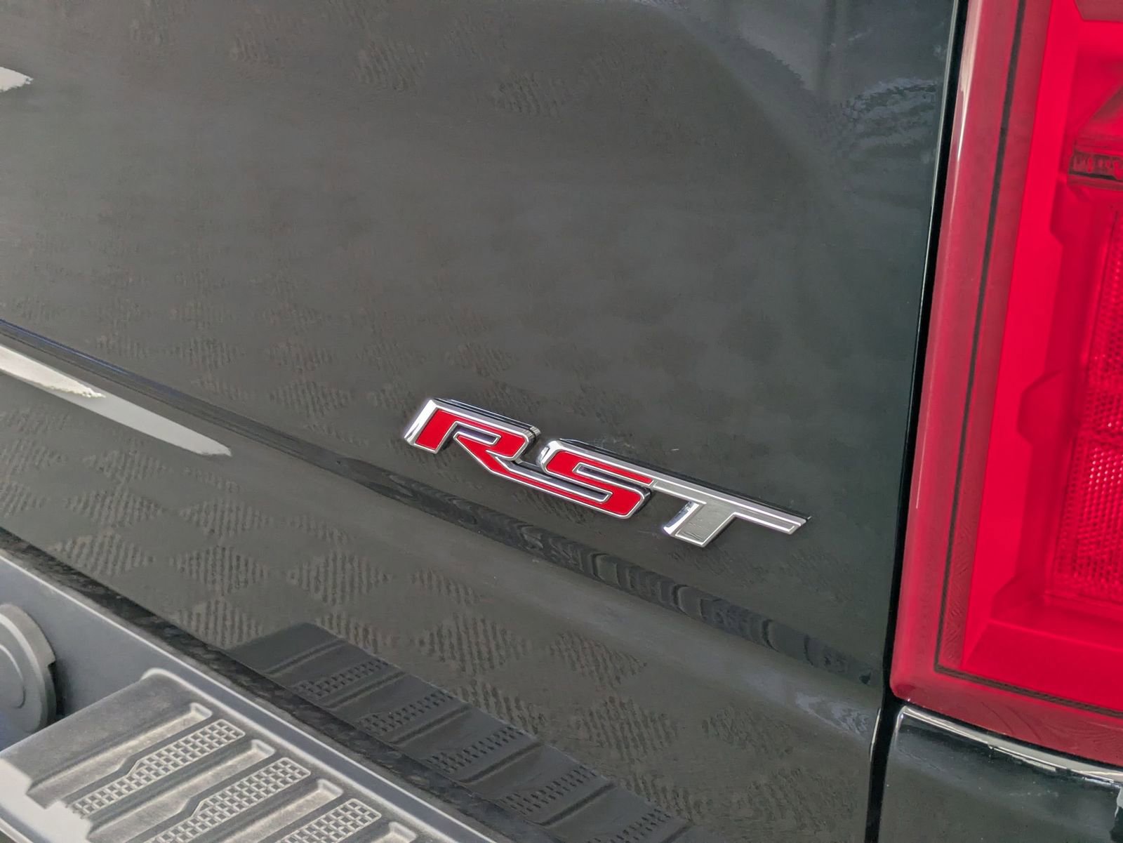 Thumbnail: 2026 Chevrolet Silverado 1500 - 12