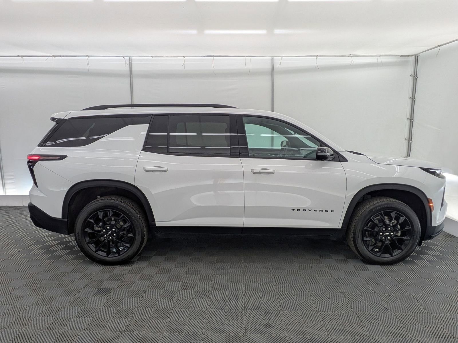 Thumbnail: 2025 Chevrolet Traverse - 7