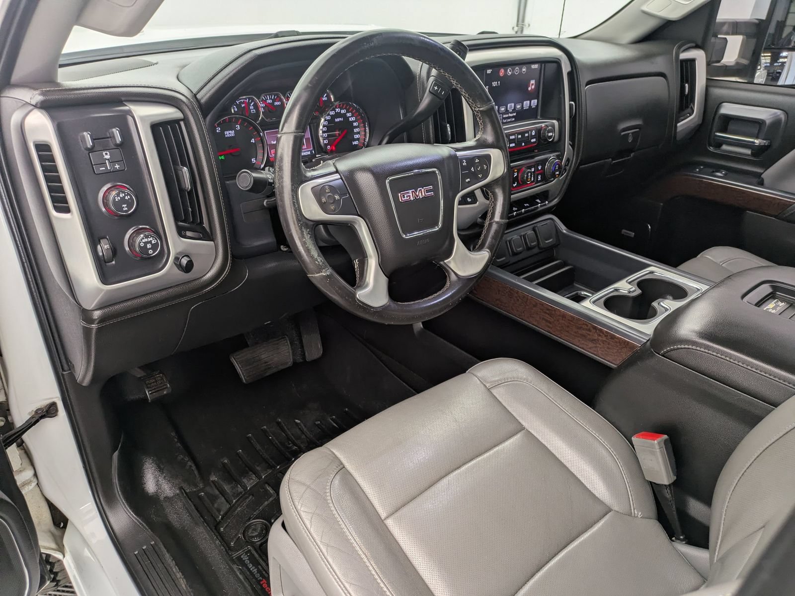 1GT42XC82GF138698